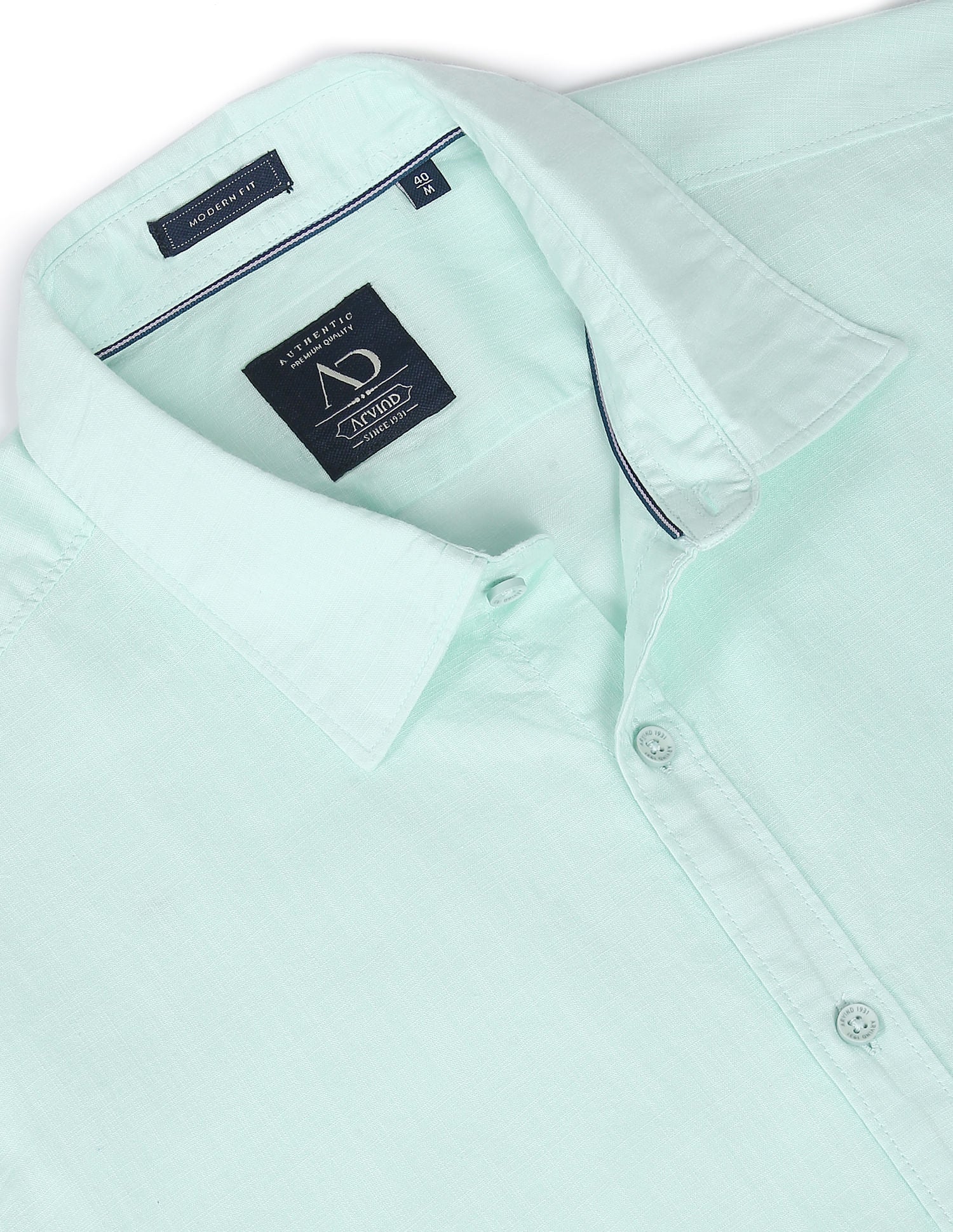 Regular Modern Slim Fit Solid Casual Shirt