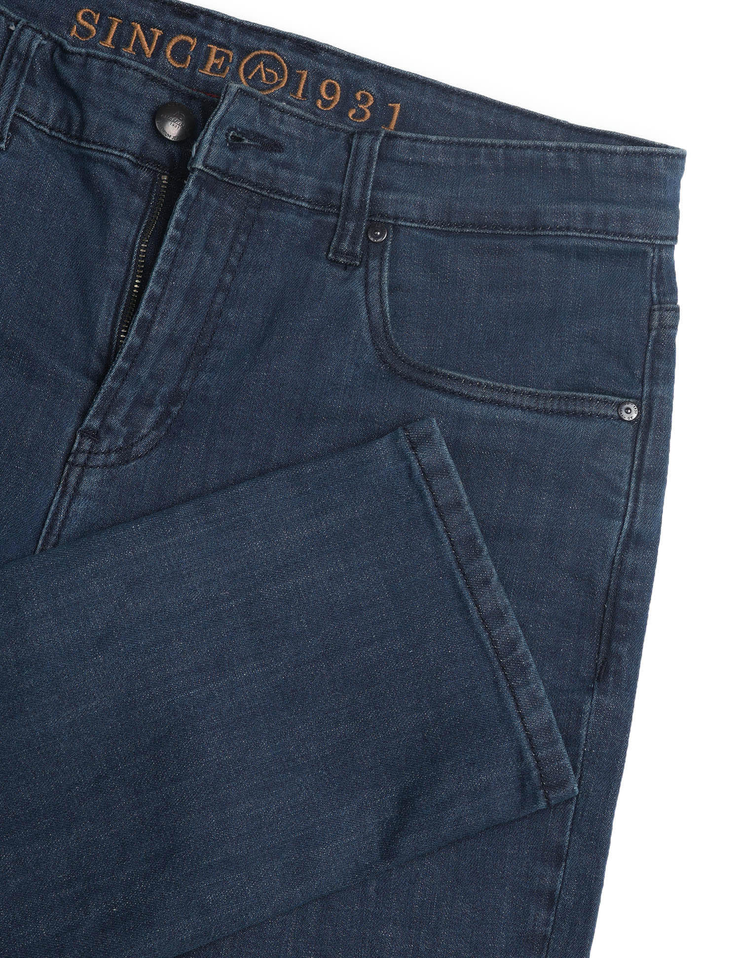Solid Slim Fit Jeans