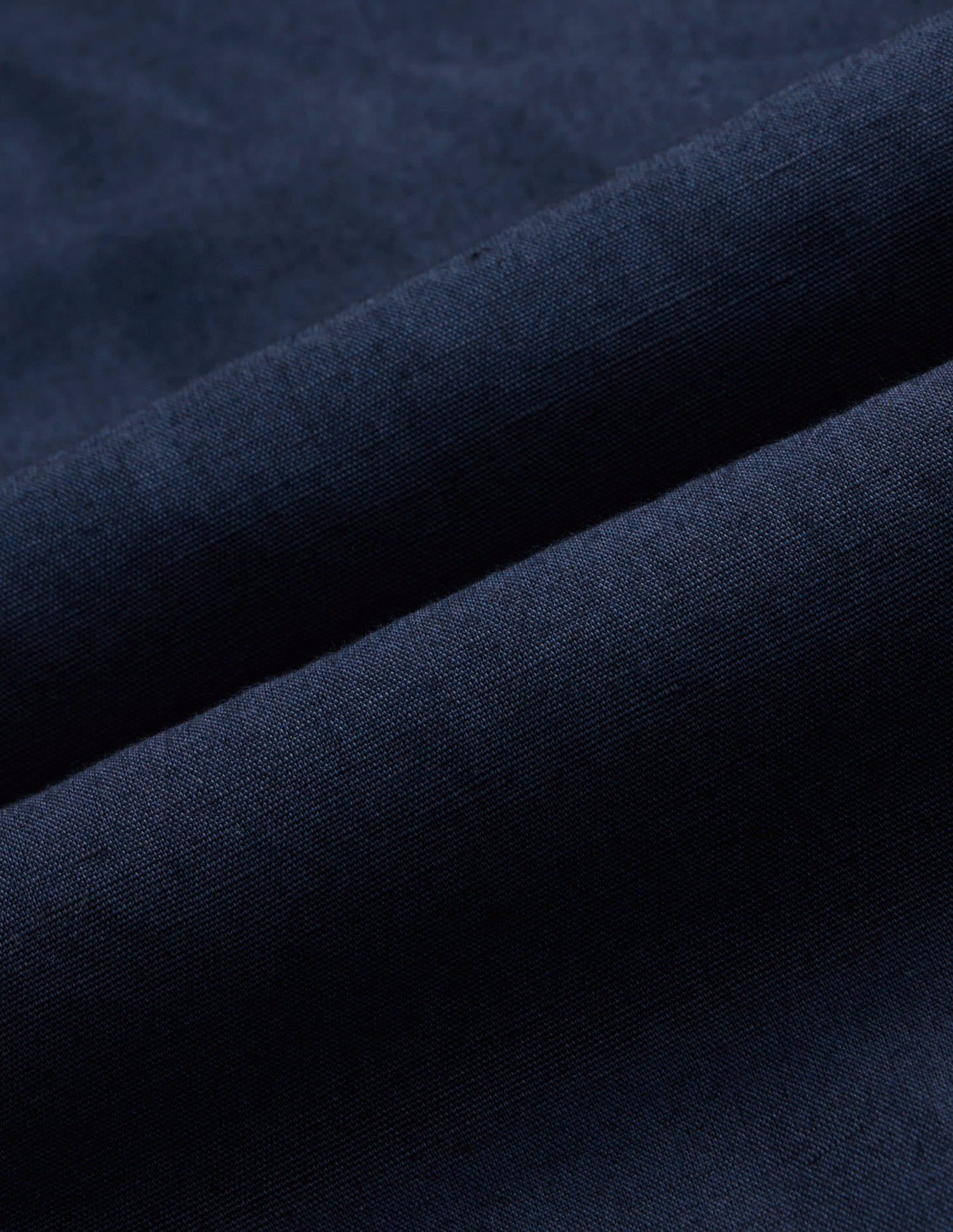 Blue Solid Modern Slim Fit Shirt