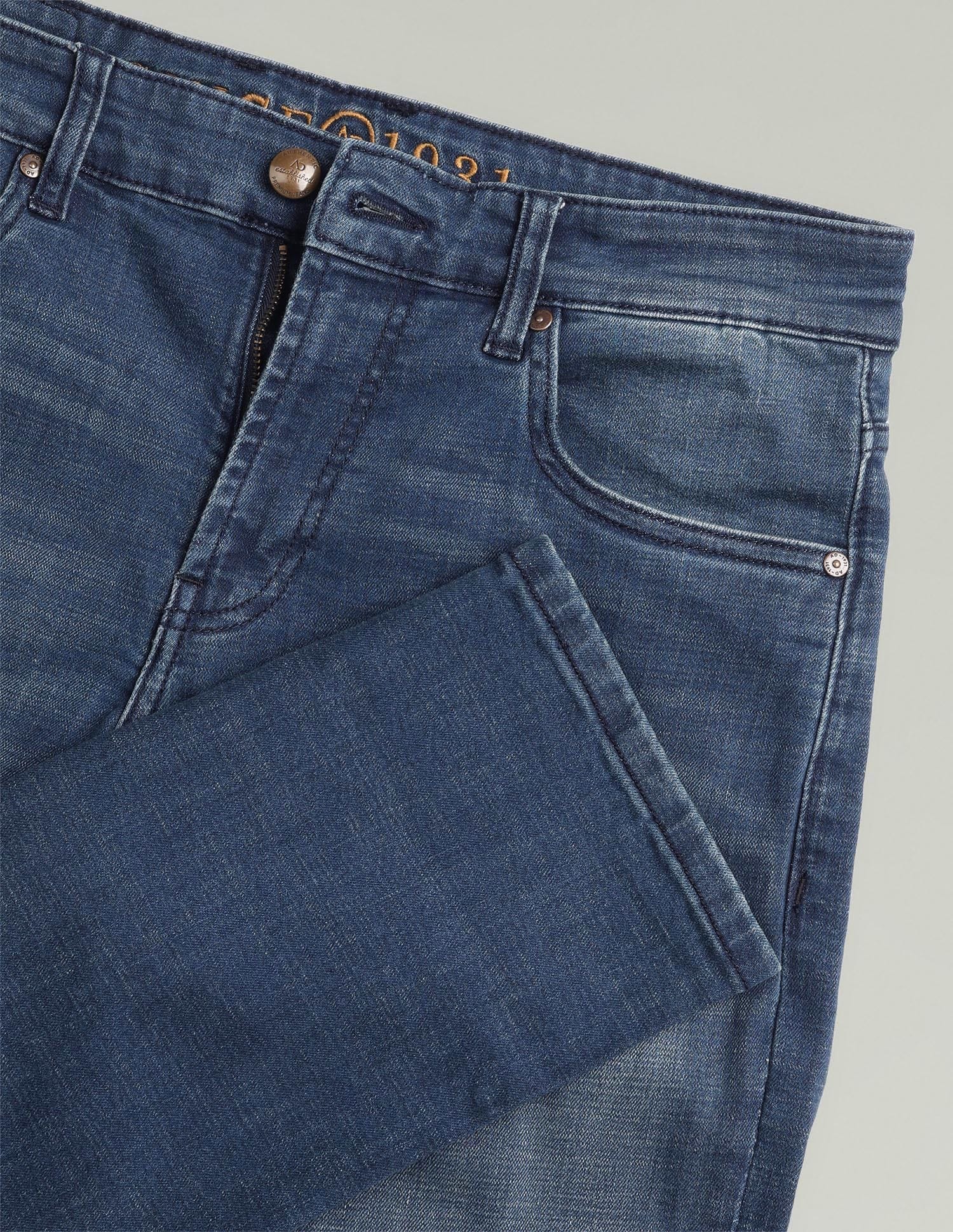 Urban Rewind Whiskered Slim Fit Jeans