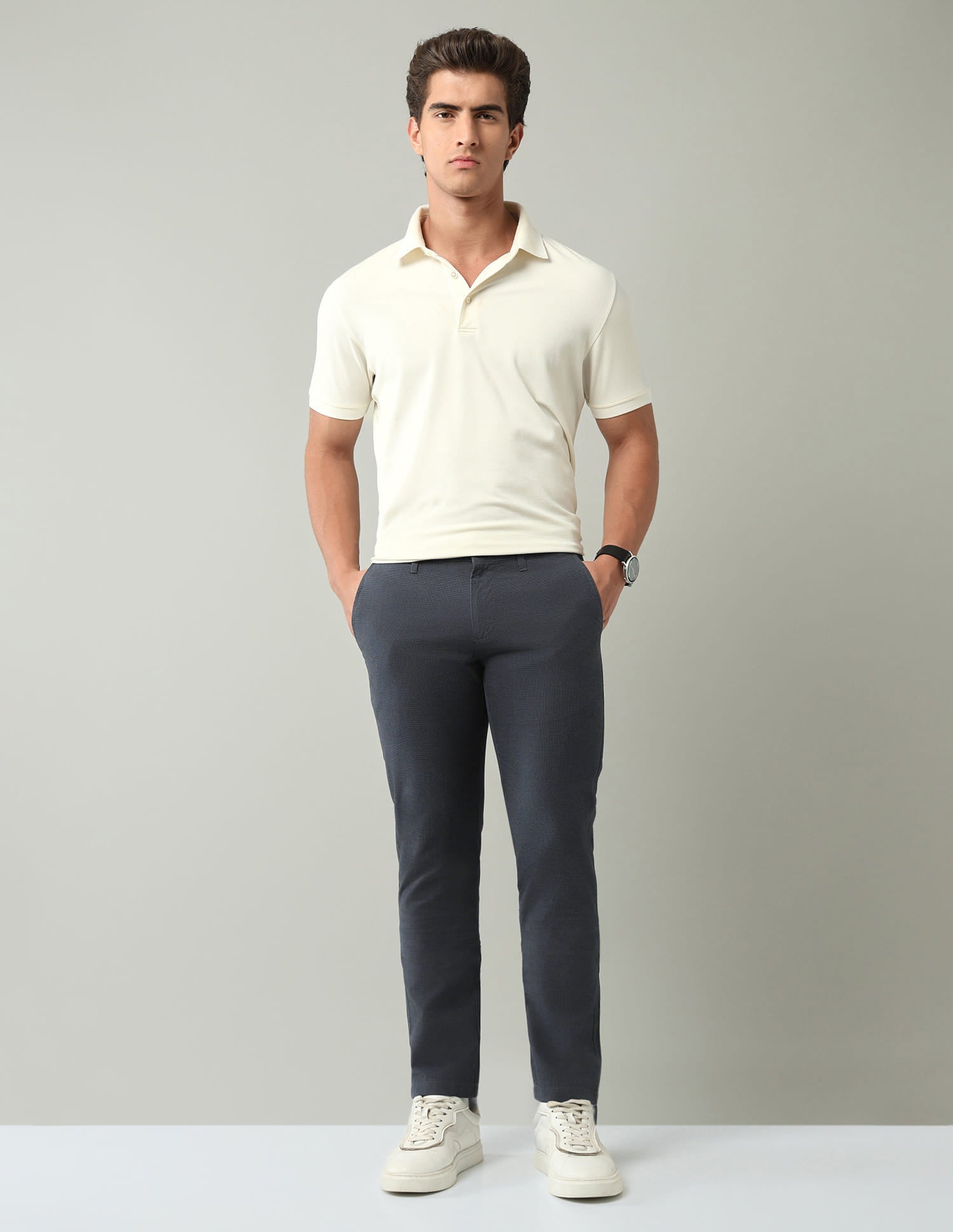 Mid-Rise Modern Slim Fit Chino