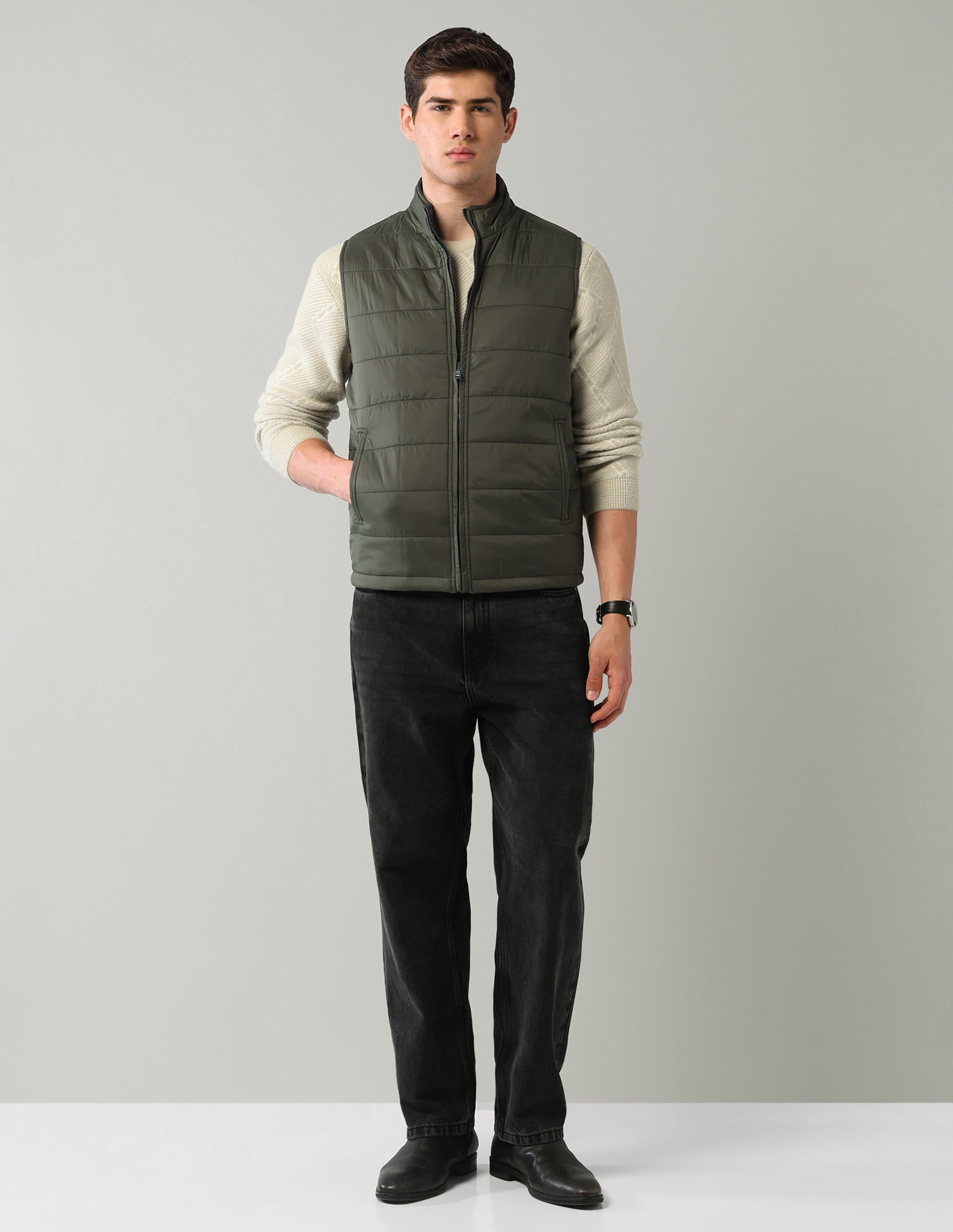Solid Regular Fit Puffer Jacket