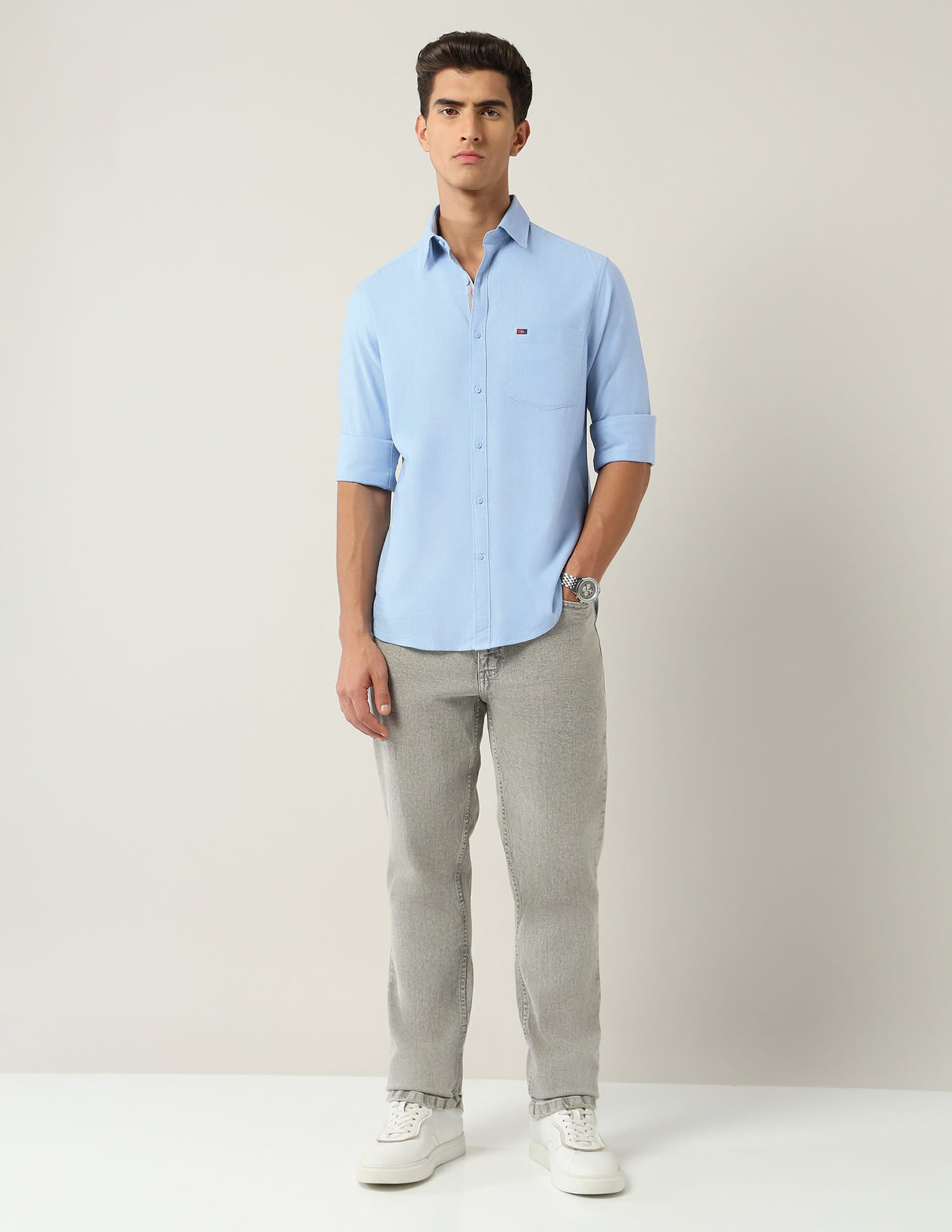 Regular Modern Slim Fit Solid Shirt