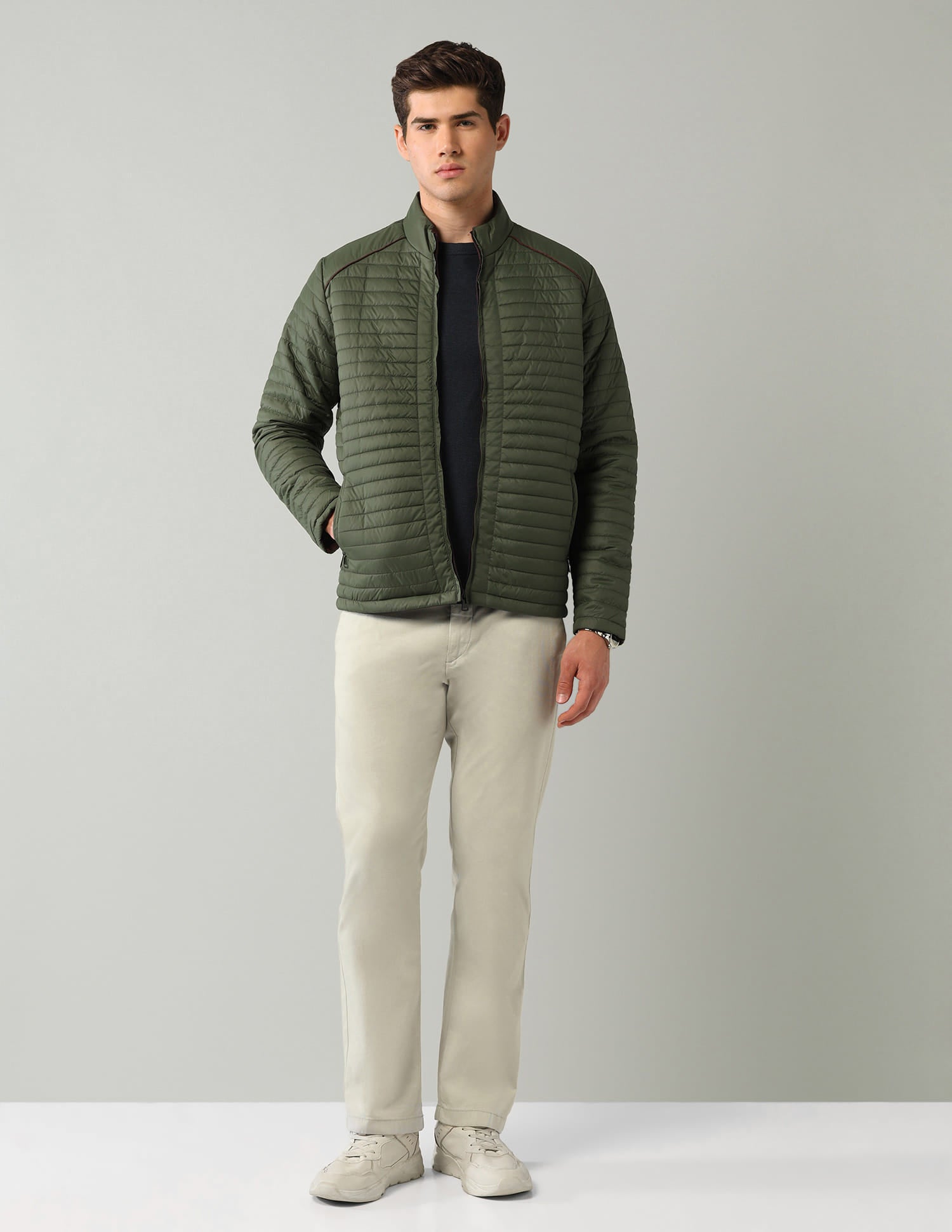 Solid Regular Fit Puffer Jacket