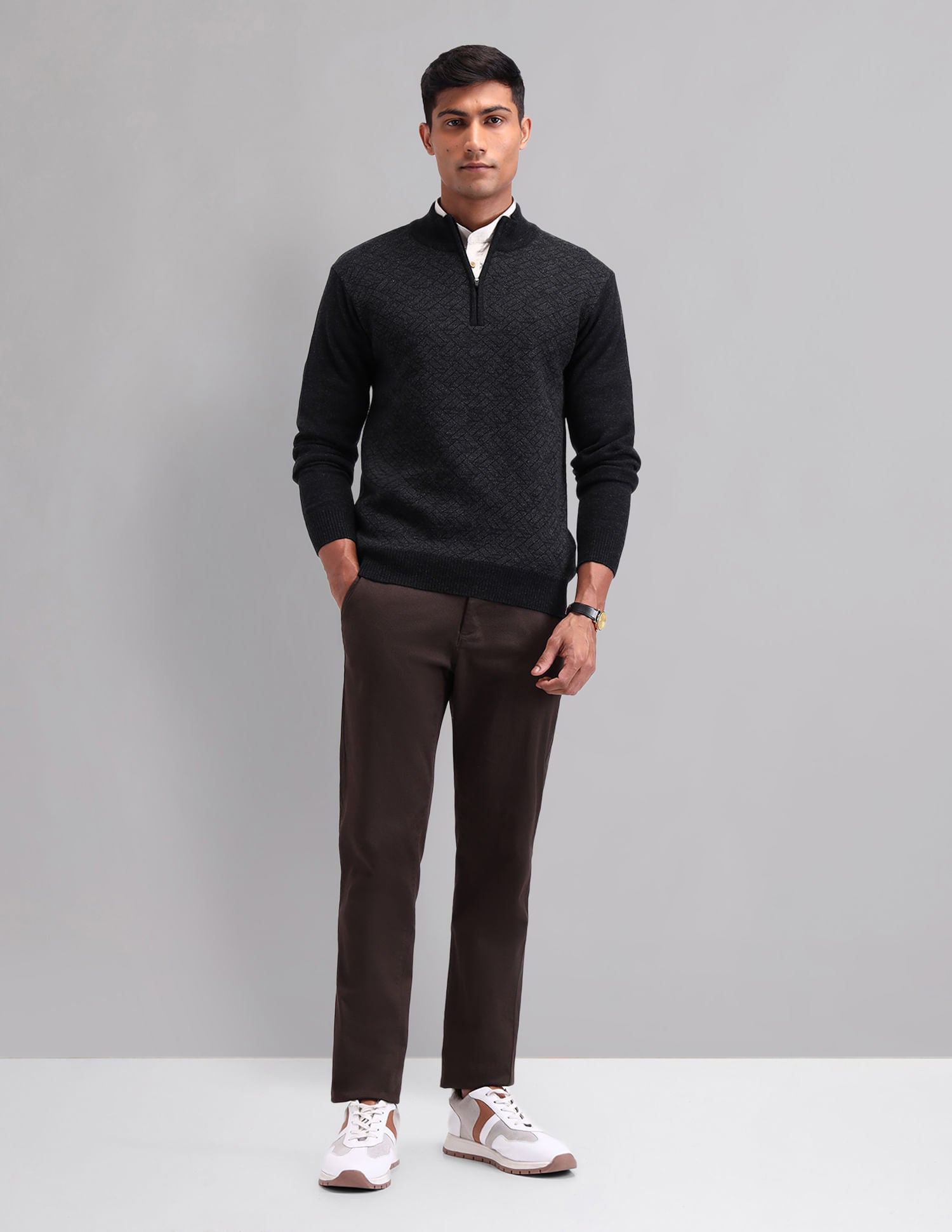 Elevated Essential Modern Slim Fit Patterned Knit Sweater