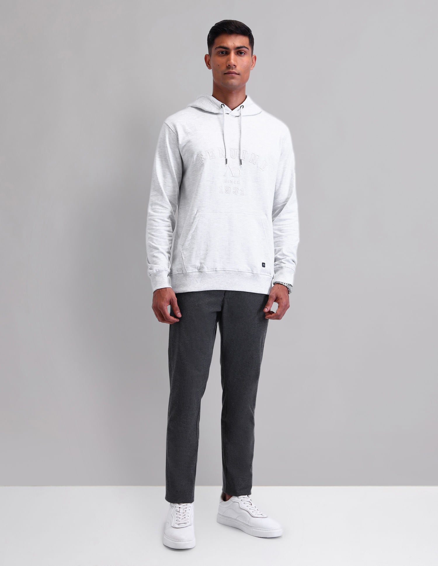 Urban Sleek Modern Slim Fit Sweatshirt