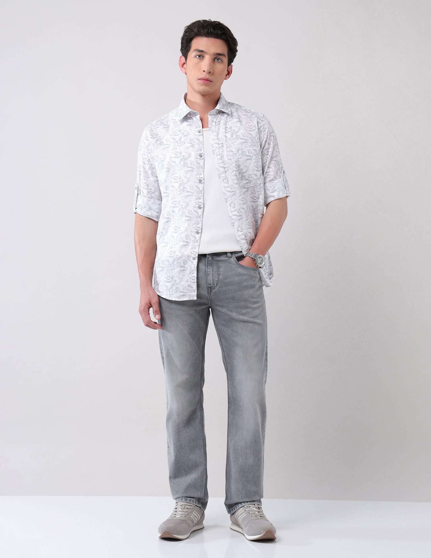 Urban Pause Comfort Slim Fit Jeans