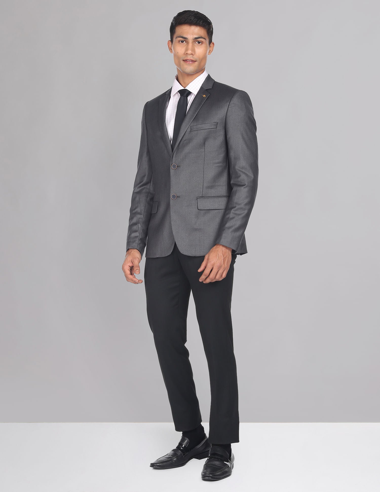 Sleek & Heathered Tailored Fit Blazer