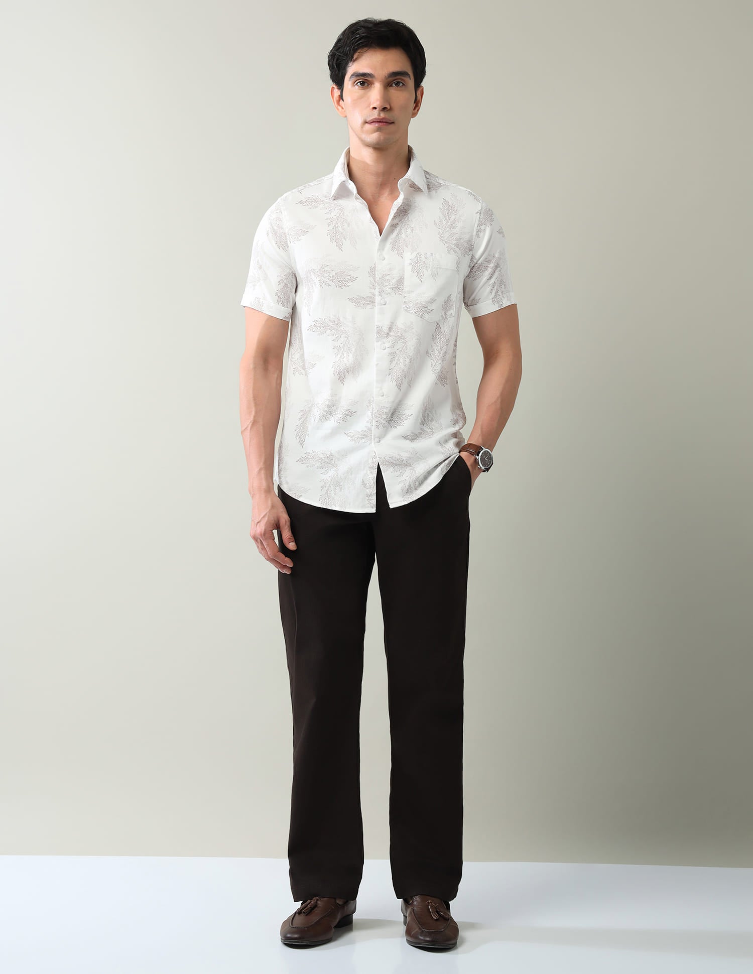 Contemporary Floral Pattern Twill Slim Fit Shirt
