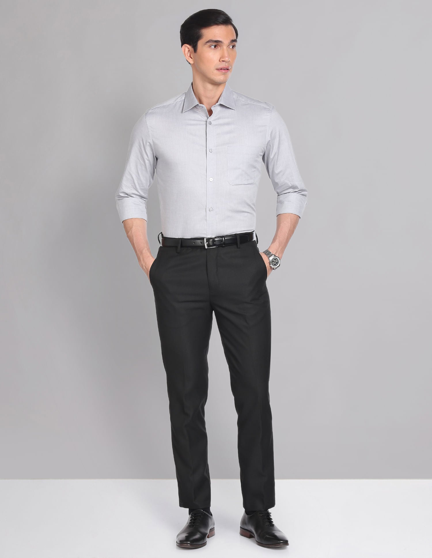 On Duty Oxford Solid Formal Shirt