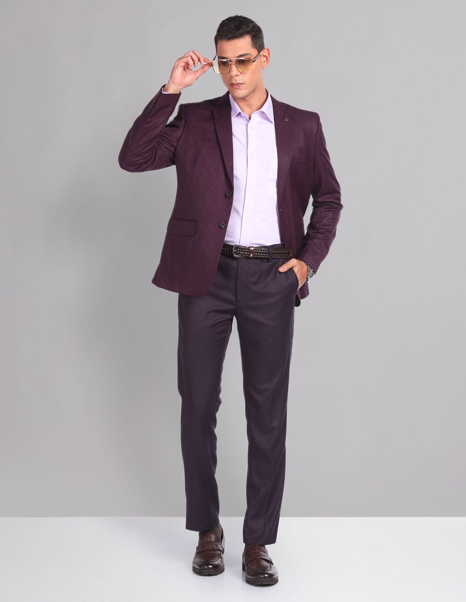 Exquisitely Tailored Fit Jacquard Sartorial Suit