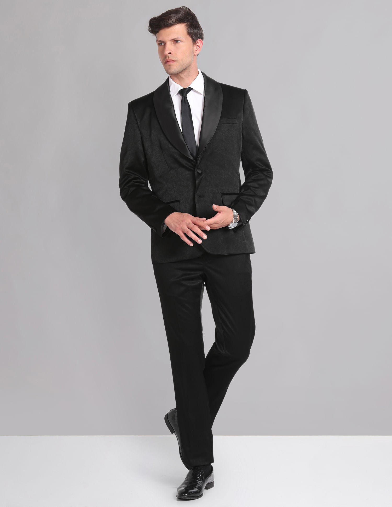 Style Vault Solid Two Piece Suit