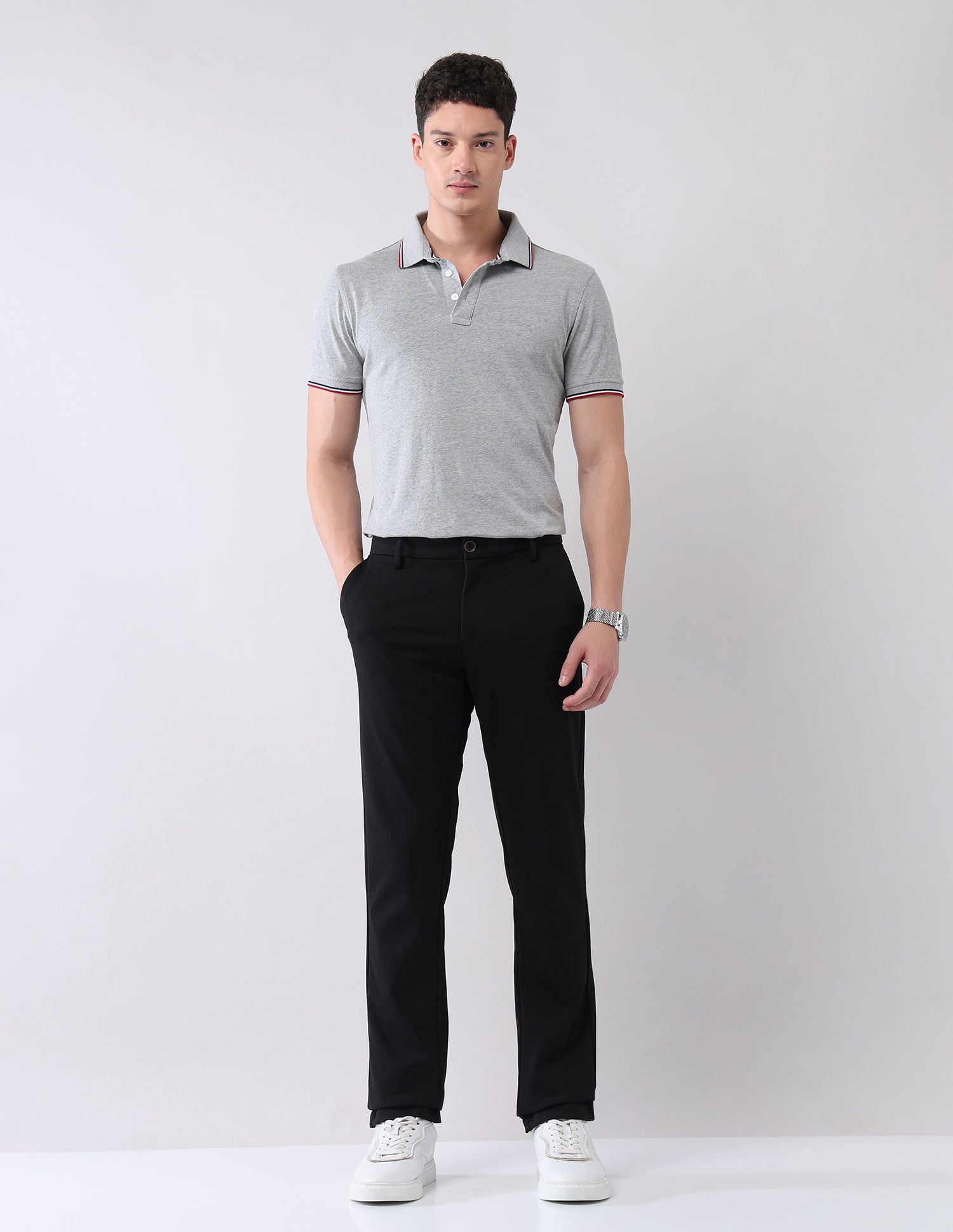 Regular Modern Slim Fit Chinos