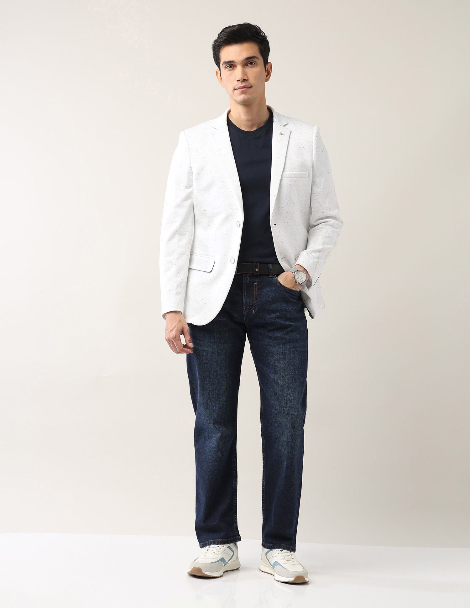 Classic Tailored Fit Single-Breasted Blazers