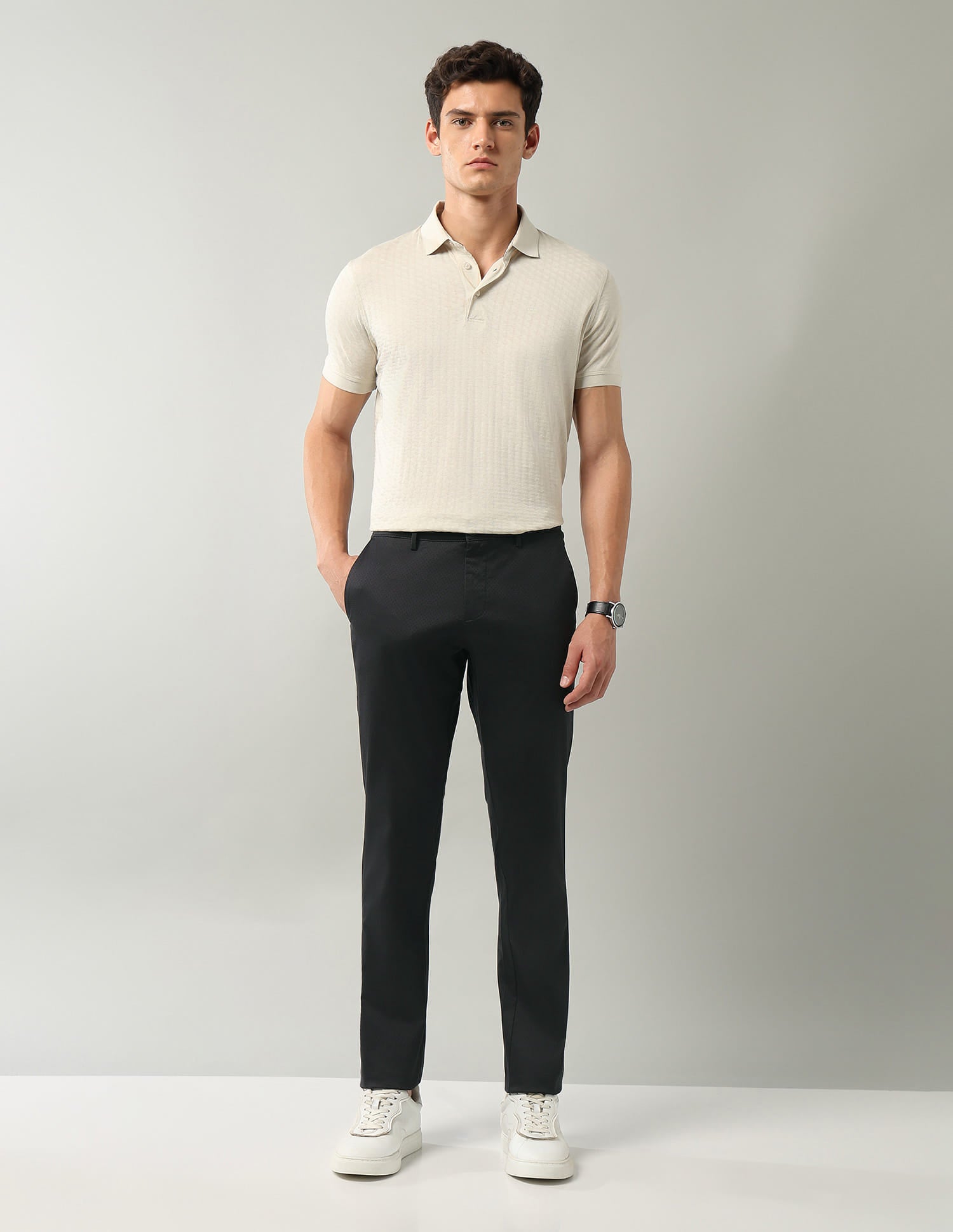 City Cut Modern Slim Fit Textured Chinos