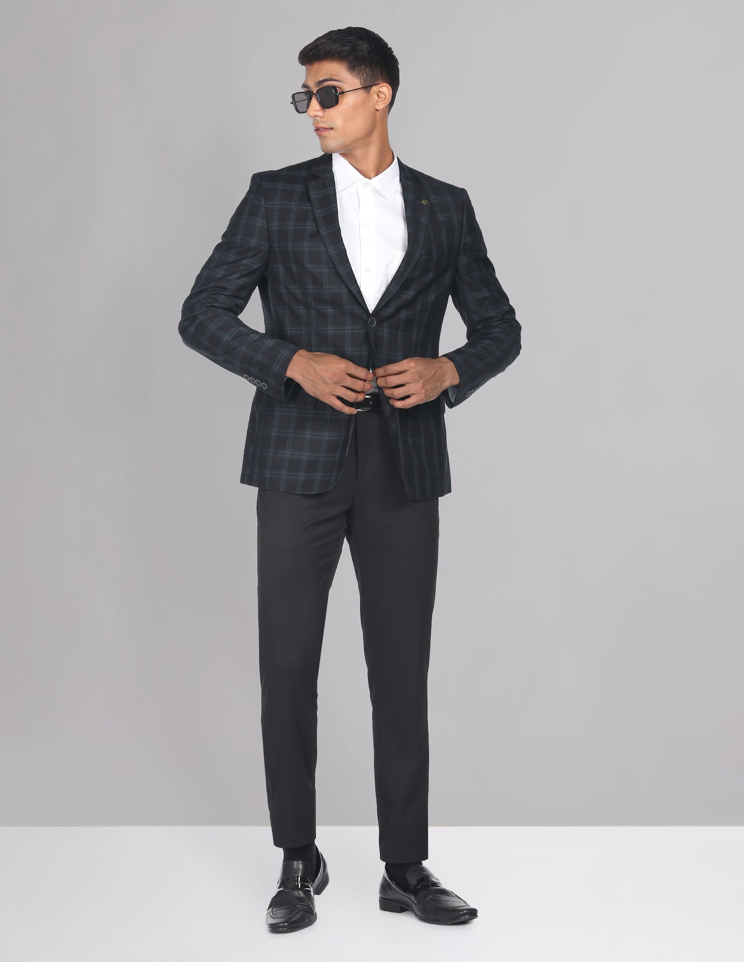 Windowpane Check Tailored Fit Blazer