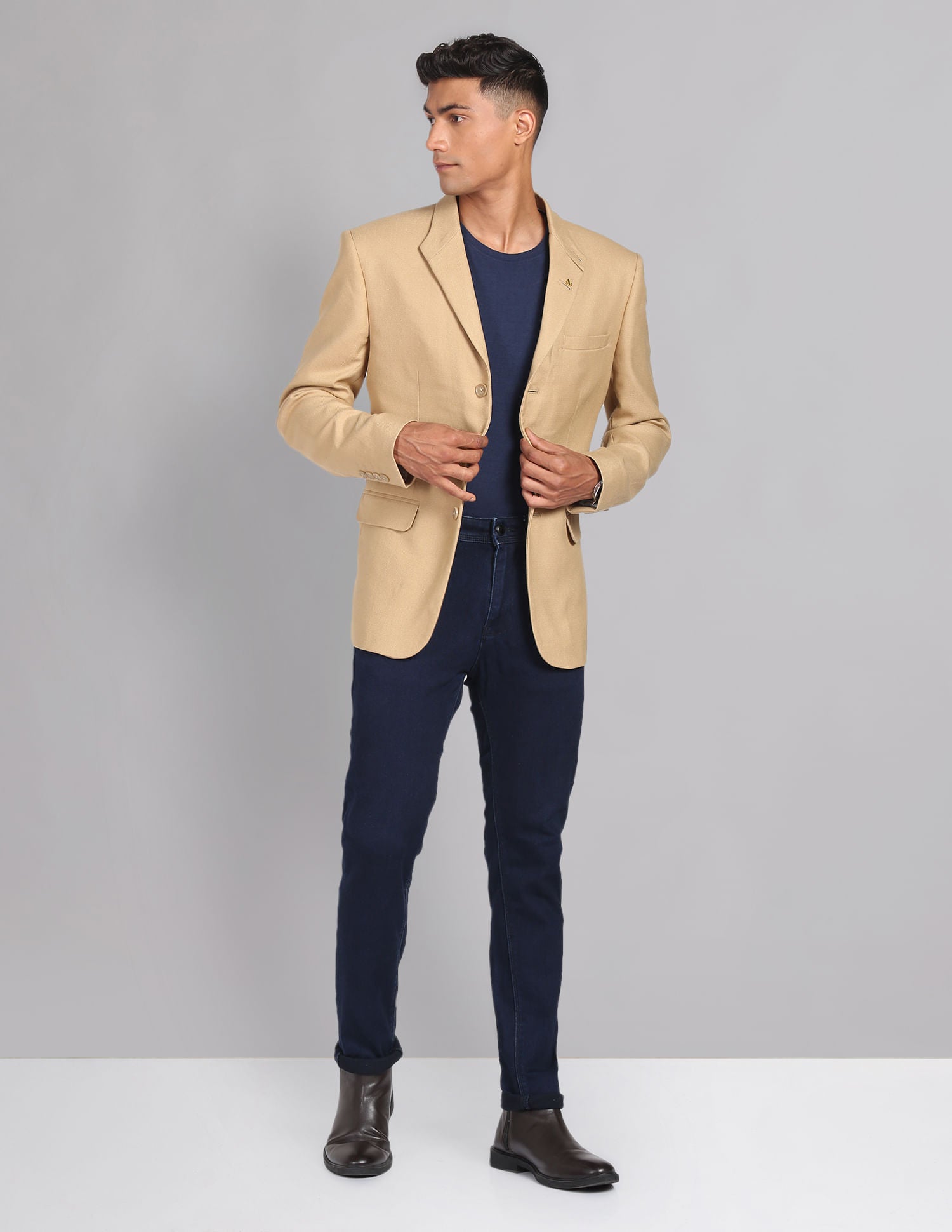 Power-Edged Dobby Convertible Collar Blazer