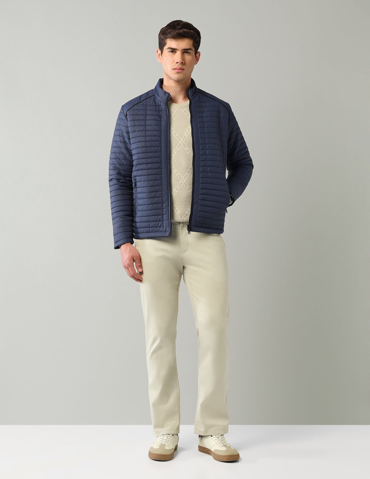 Solid Regular Fit Puffer Jacket
