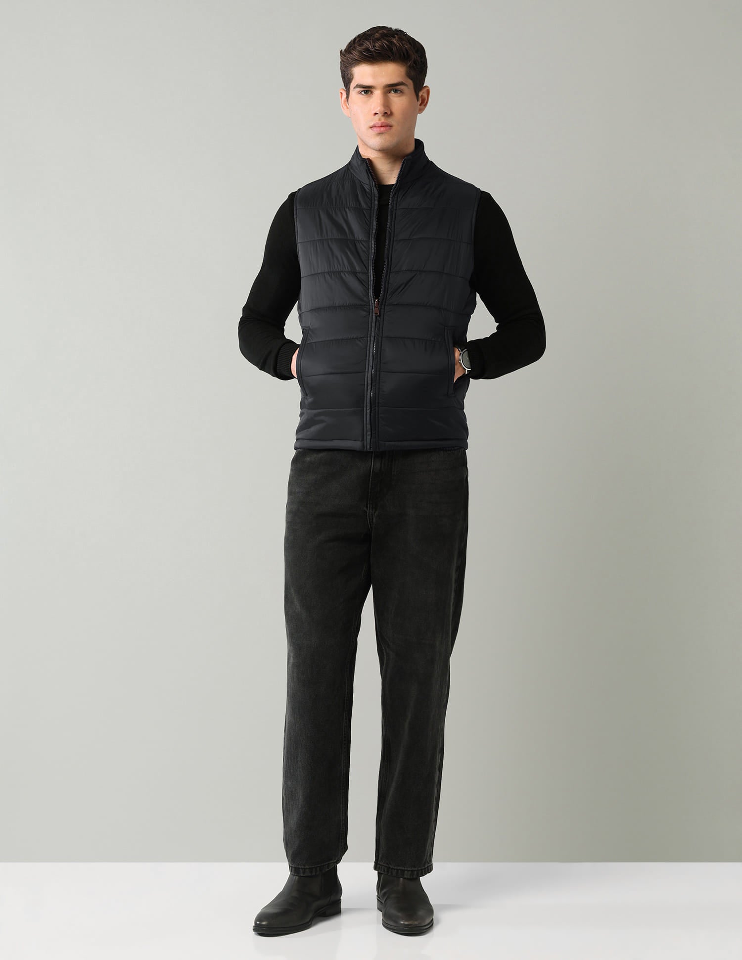 Solid Regular Fit Puffer Jacket