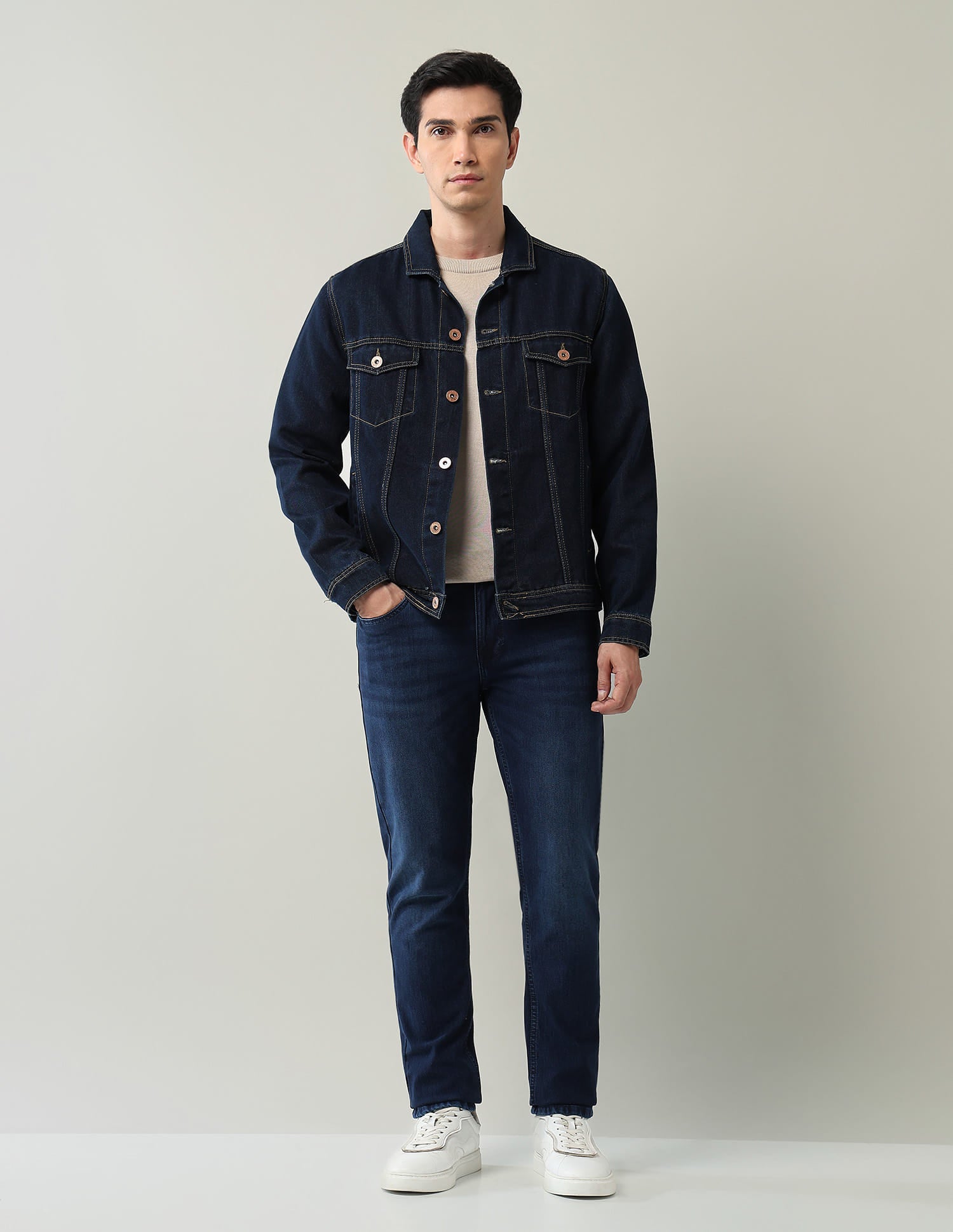 Mid Rise Slim Fit Jeans