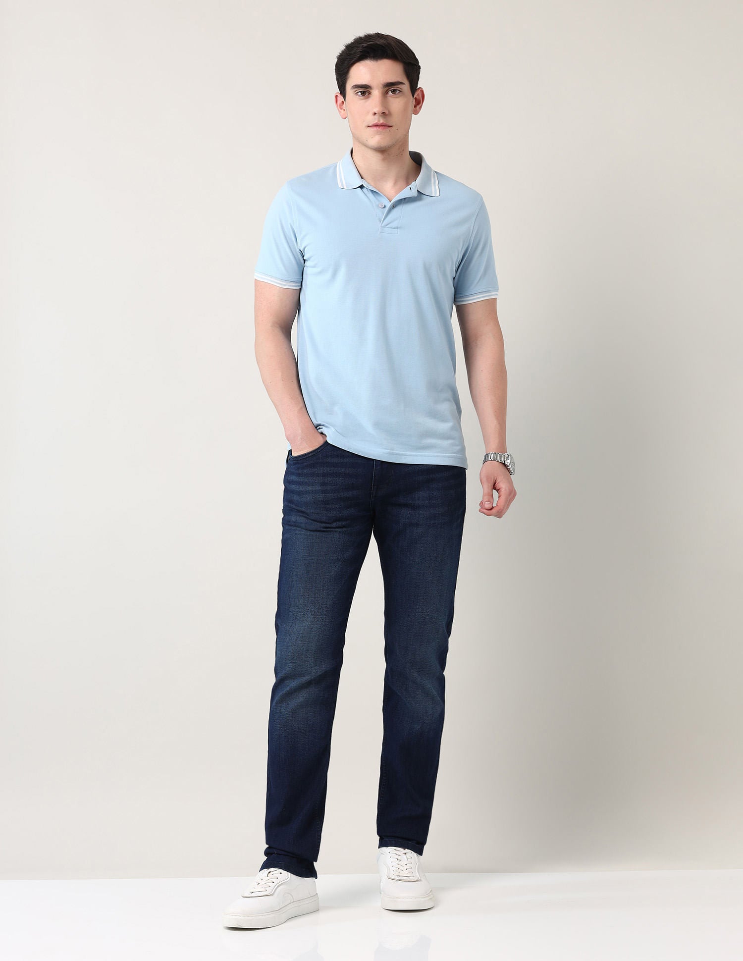 Easy-on slim Fit Mid Rise Jeans