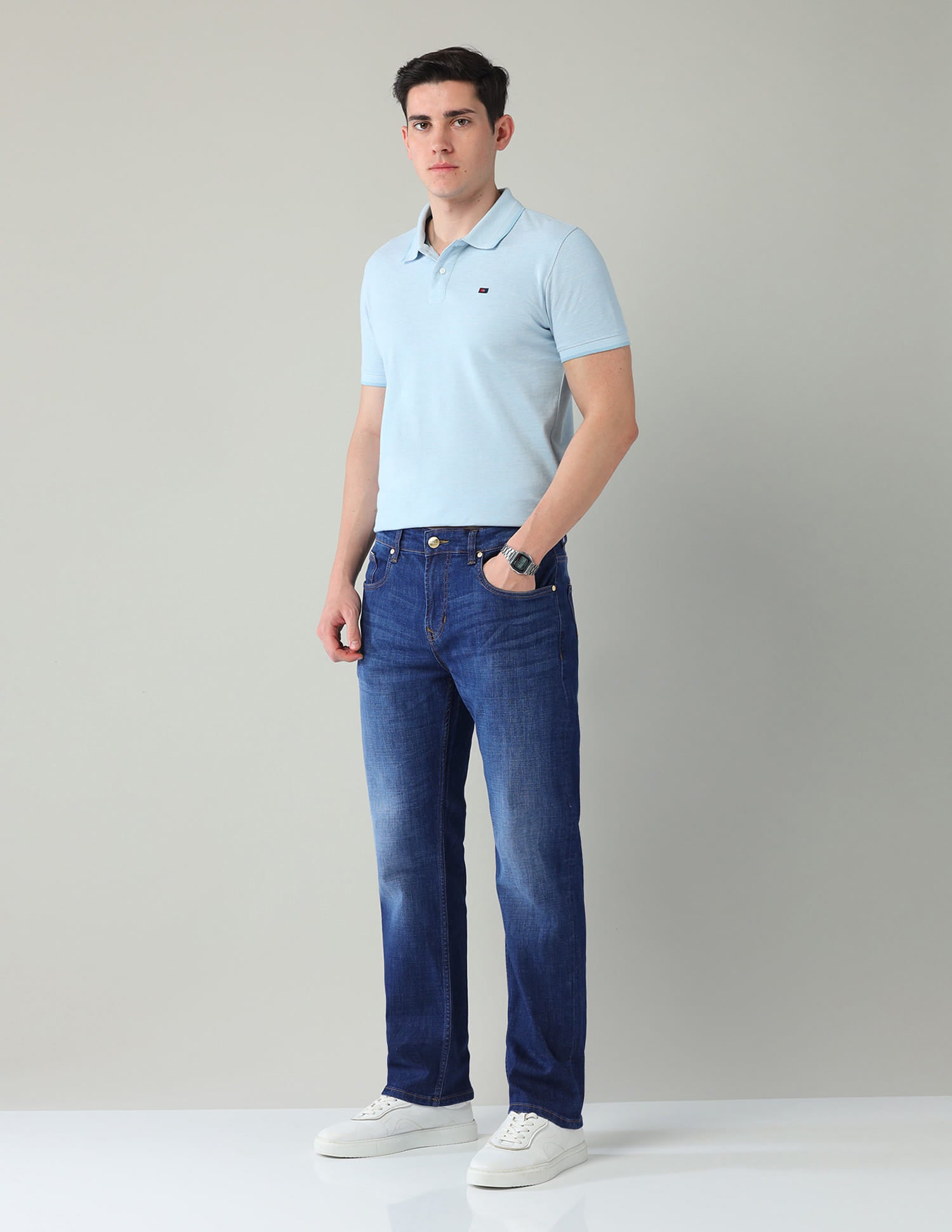 Regular Fit Stonewash Jeans