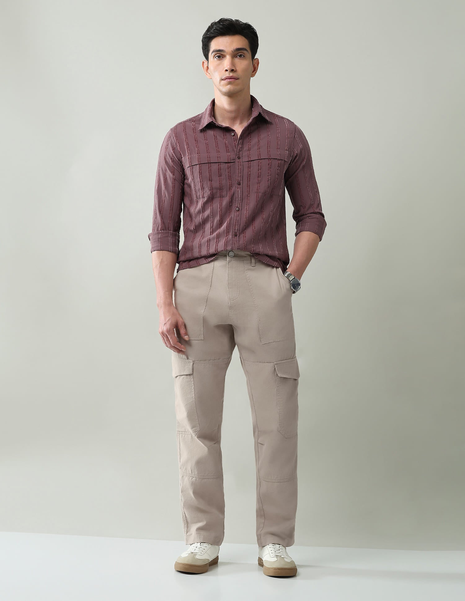 Wanderer Solid Regular Fit Cargos