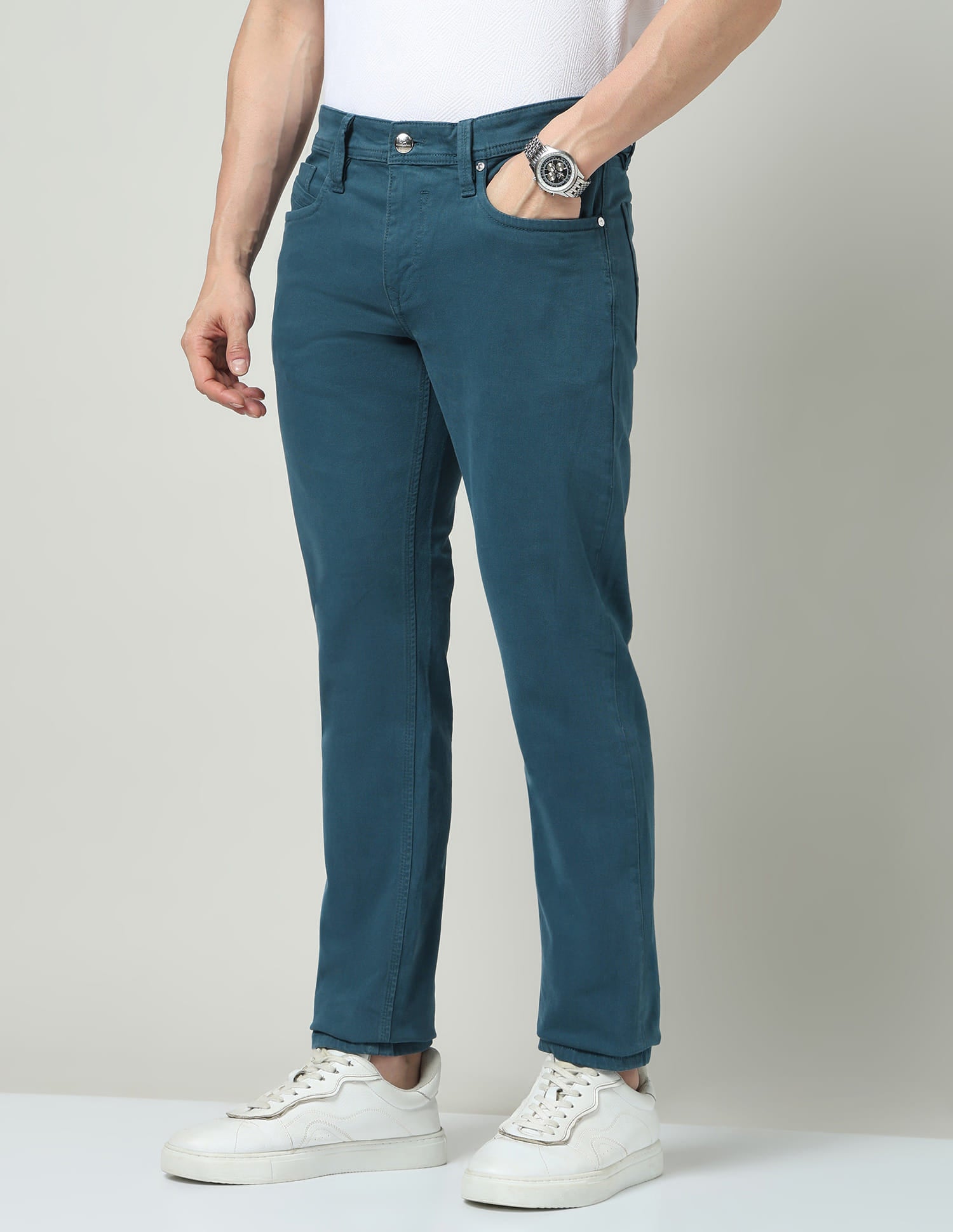 Everyday Cool Slim Fit Mid-Rise Jeans