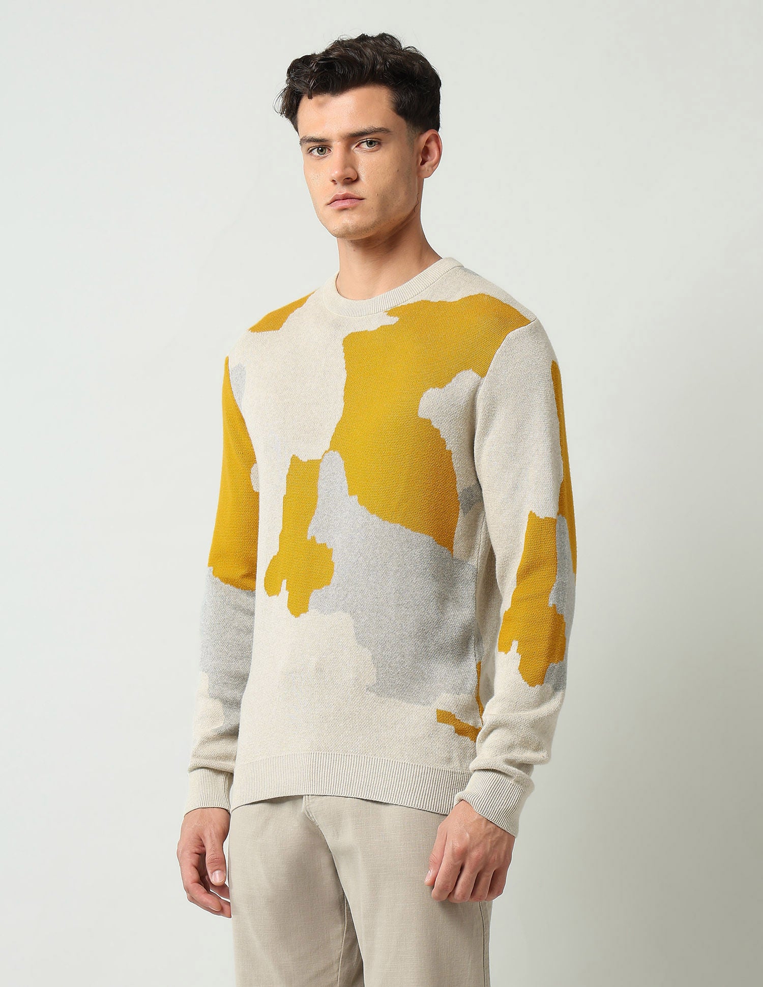 Travel Ready Abstract Printed Slim Fit Sweater