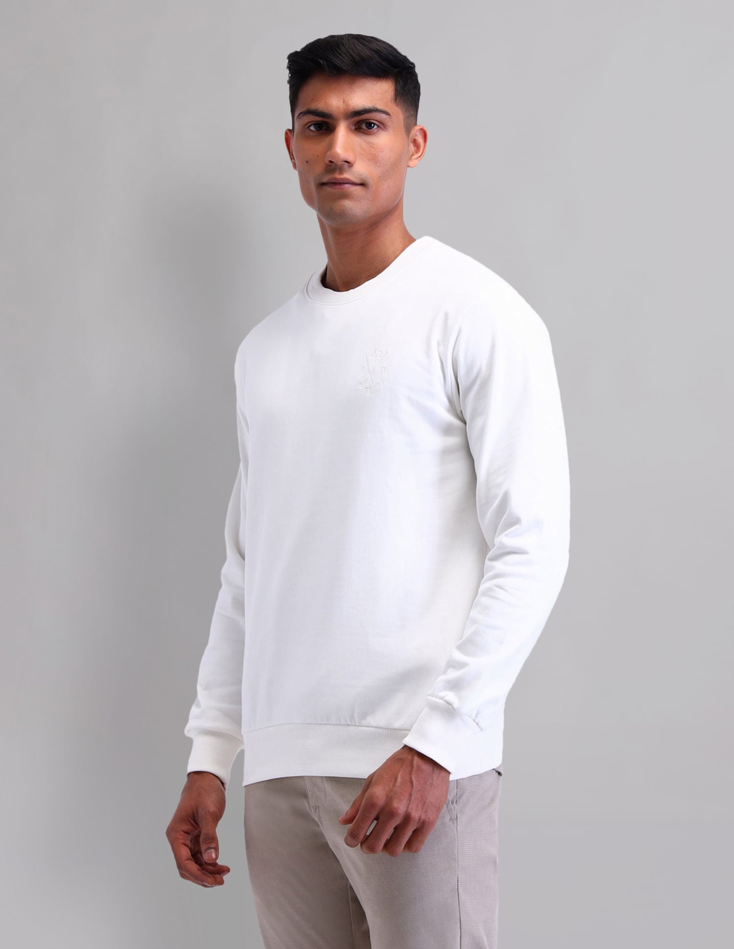 Urban Sleek Modern Slim Fit Sweatshirt