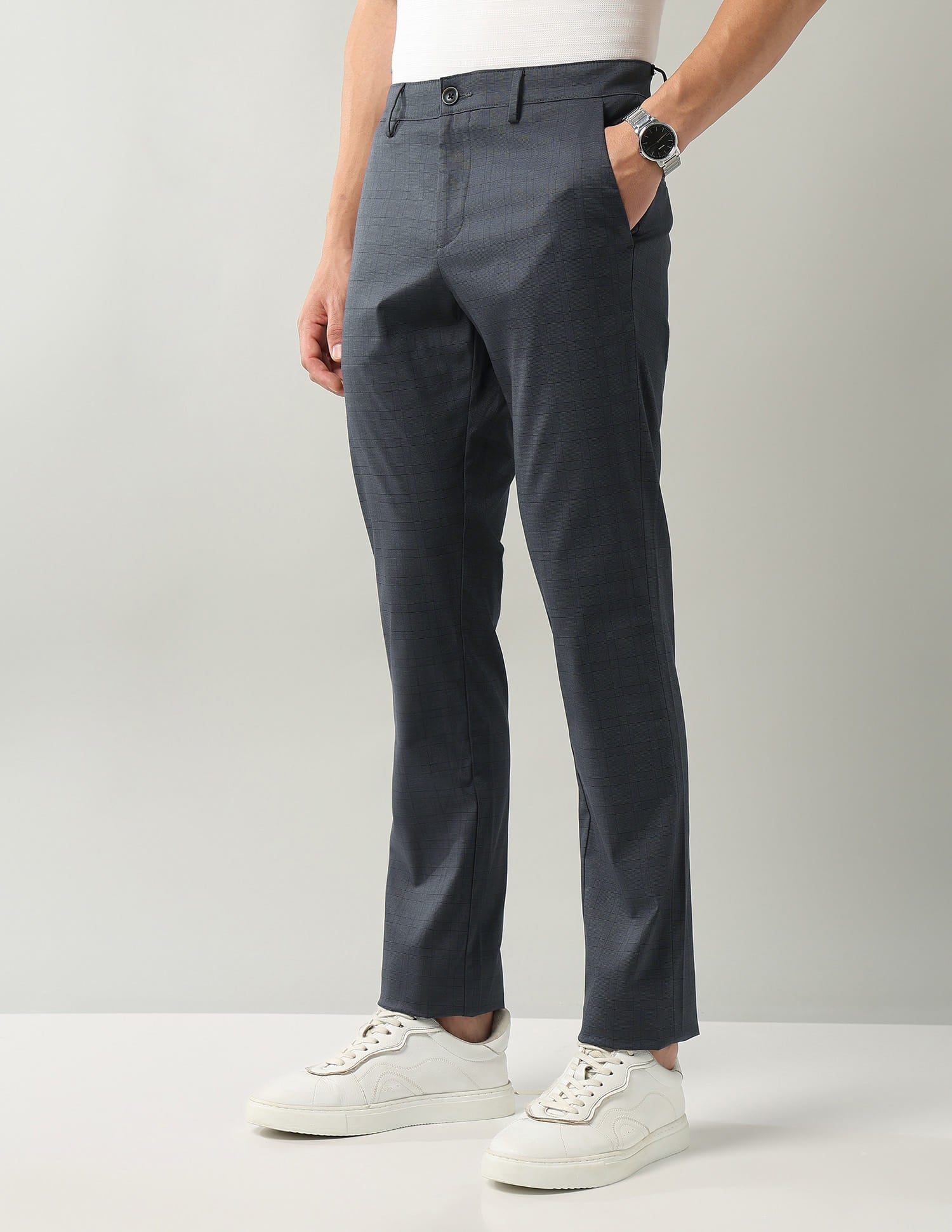 City Cut Modern Slim Fit Textured Chinos