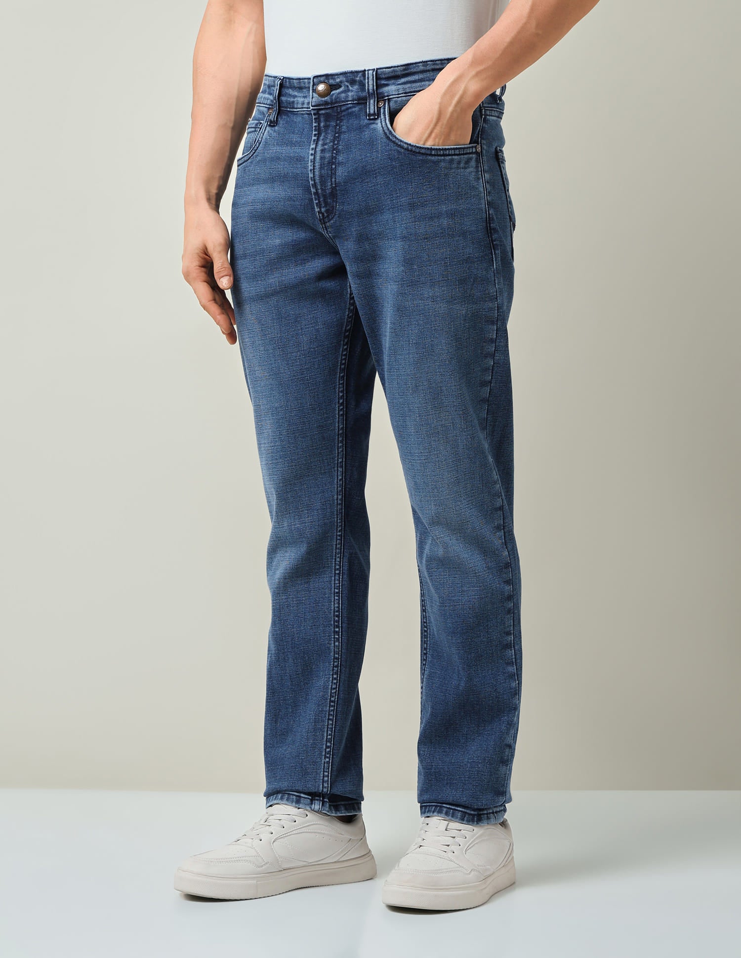 Contemporary Coded Whiskered Slim Fit Mid-Rise Jeans