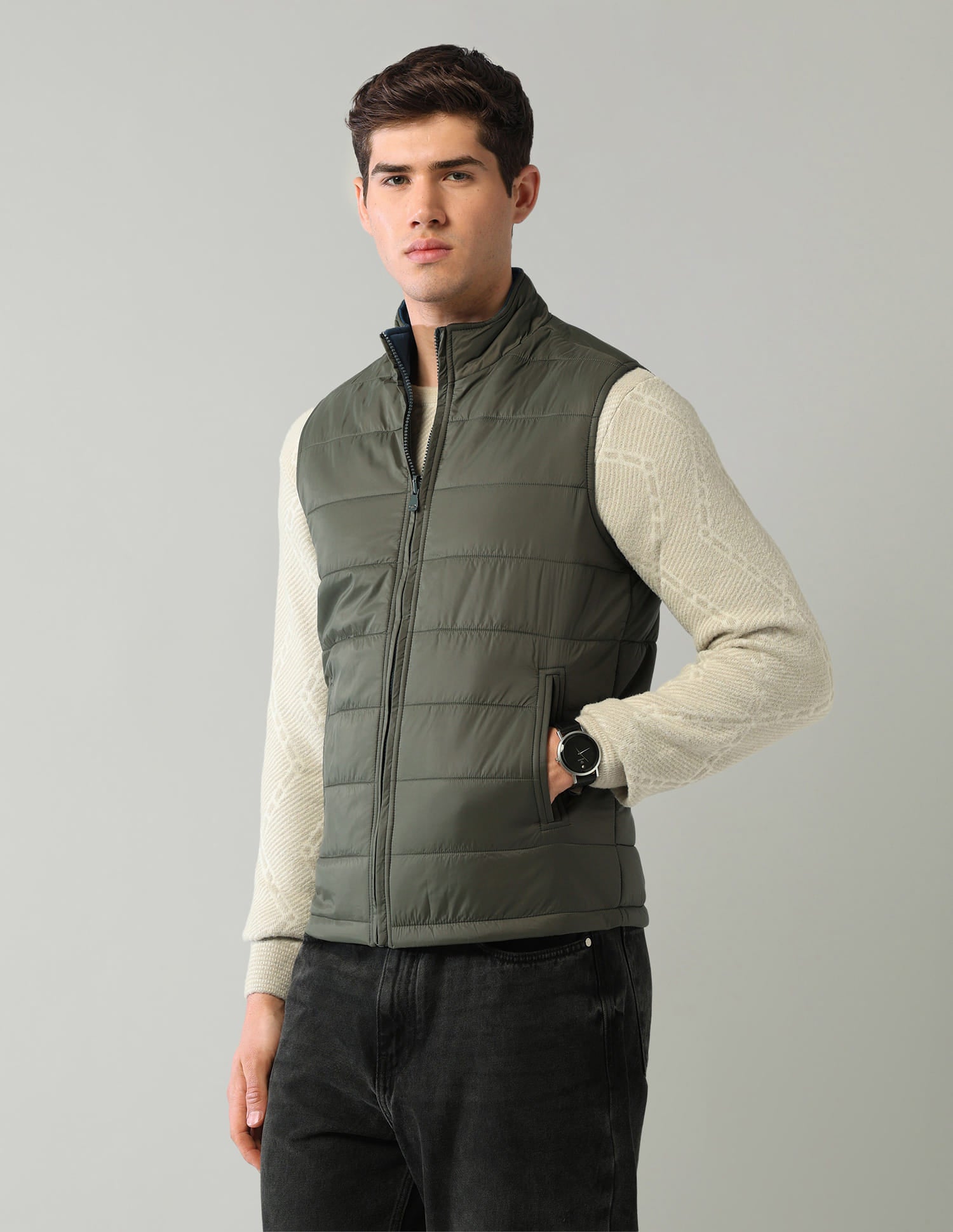 Solid Regular Fit Puffer Jacket