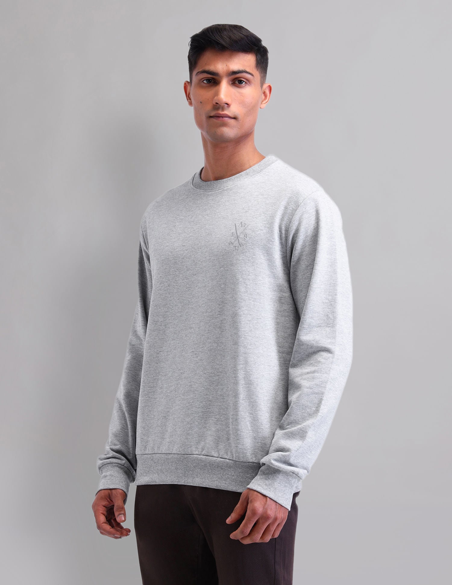 Urban Sleek Modern Slim Fit Sweatshirt