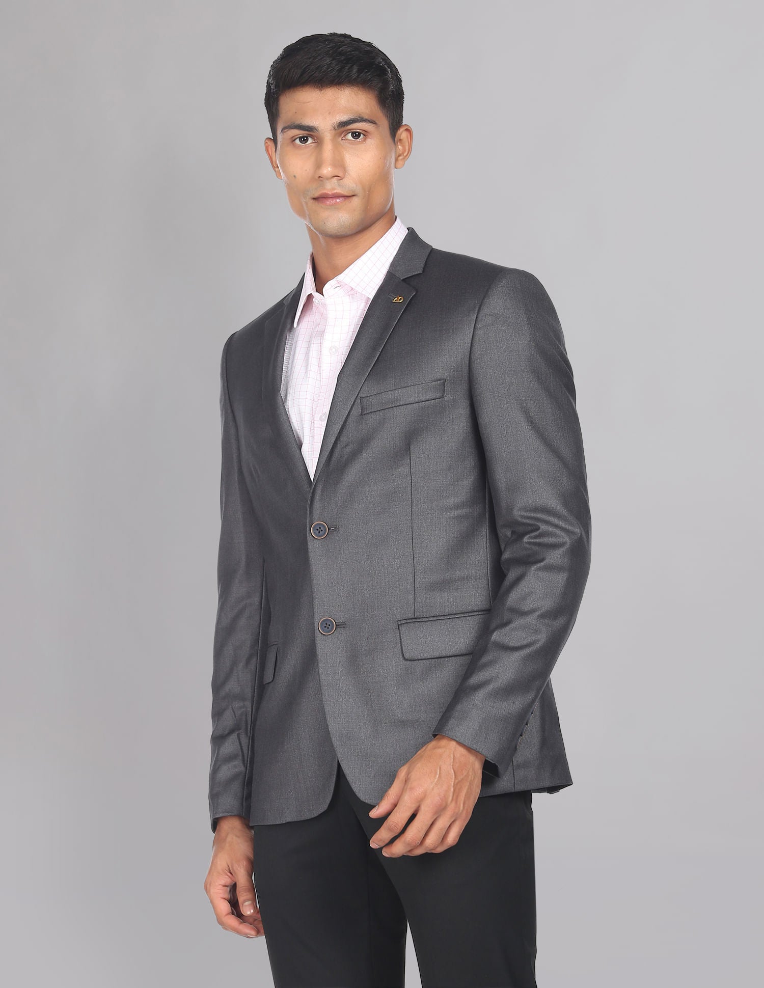 Sleek & Heathered Tailored Fit Blazer