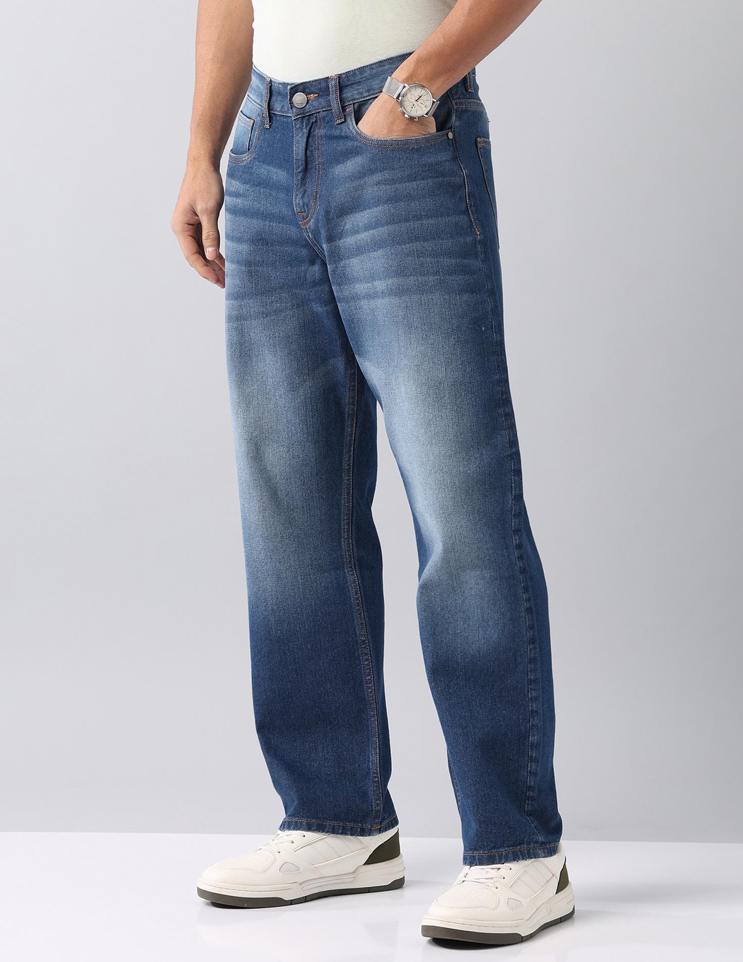 Baggy Fit Mid Rise Jeans