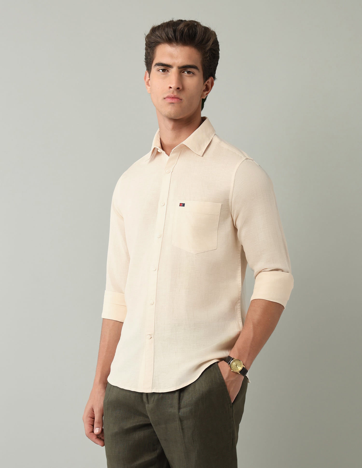 Biege Solid Modern Slim Fit Shirt