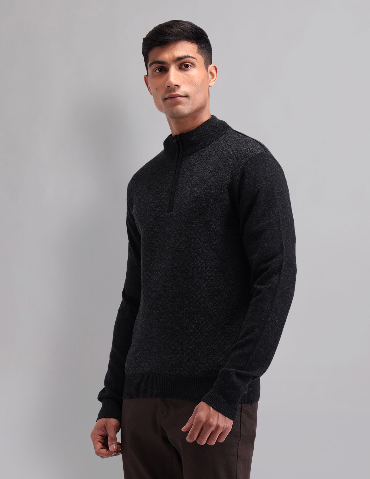 Elevated Essential Modern Slim Fit Patterned Knit Sweater