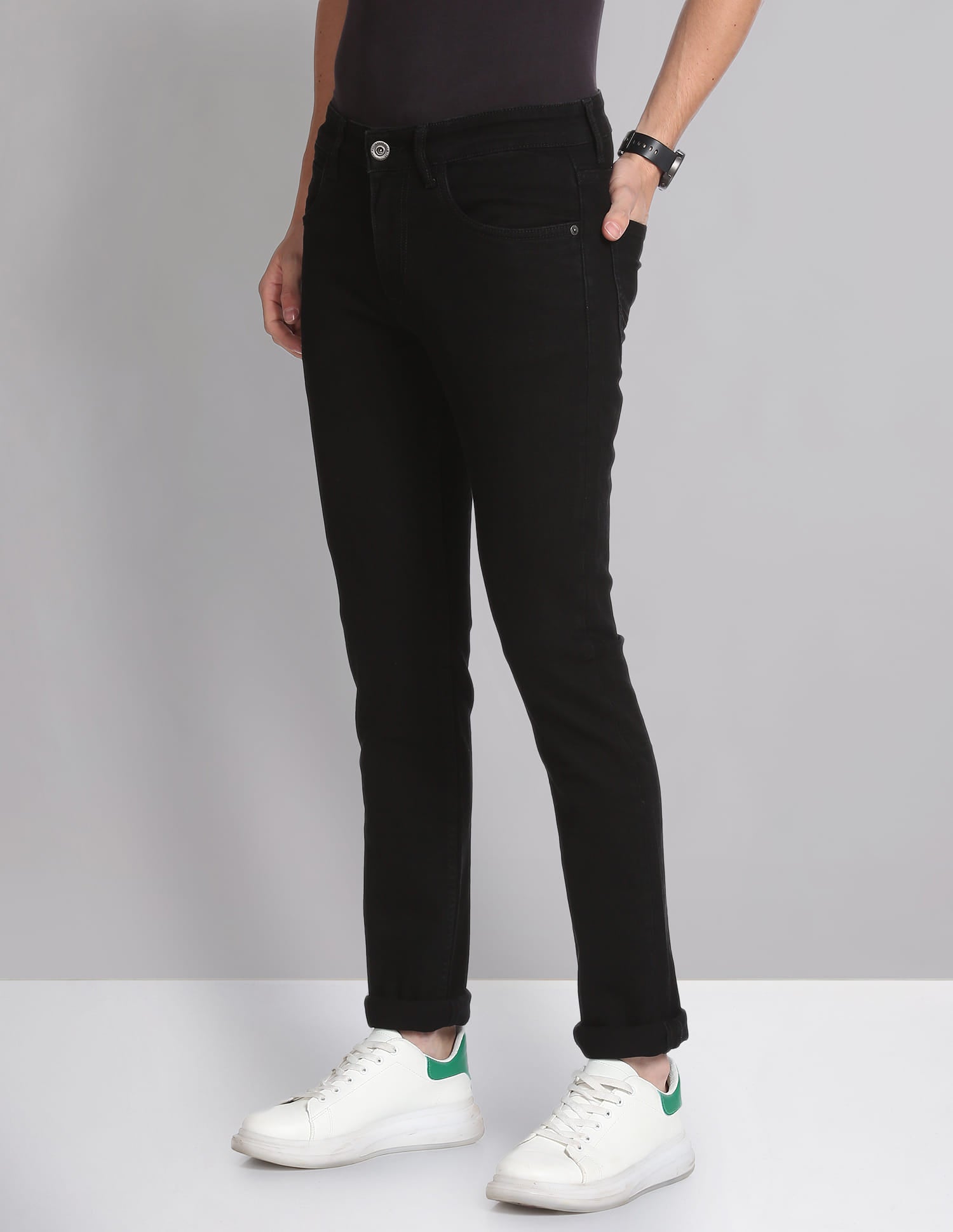 Mid Rise Skinny Fit Jeans