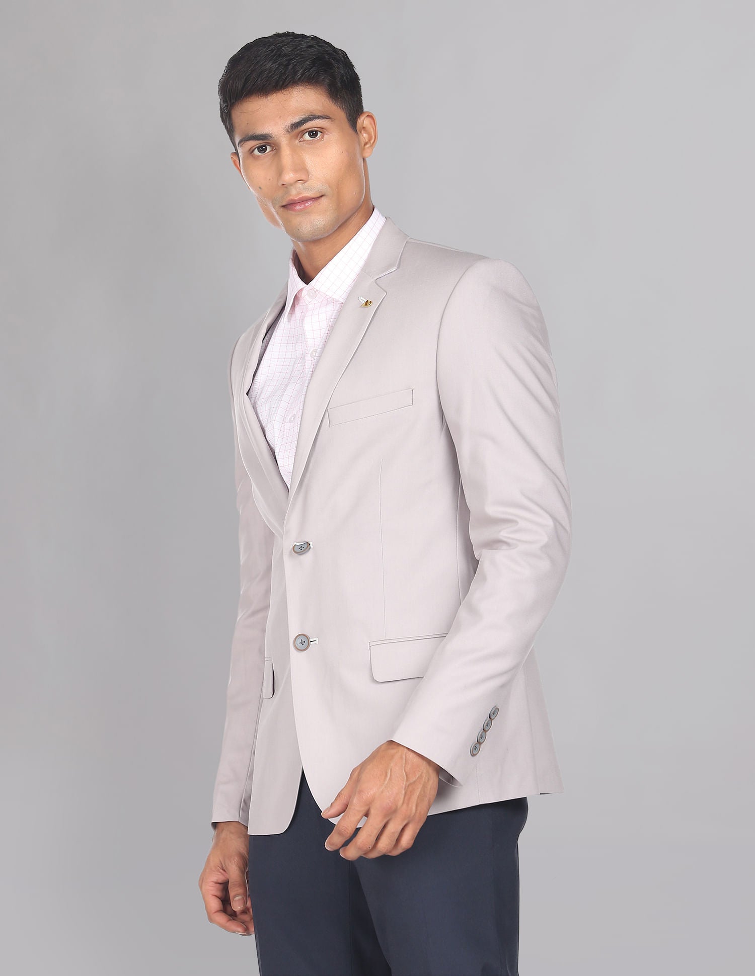 Solid Twill Tailored Fit Blazer