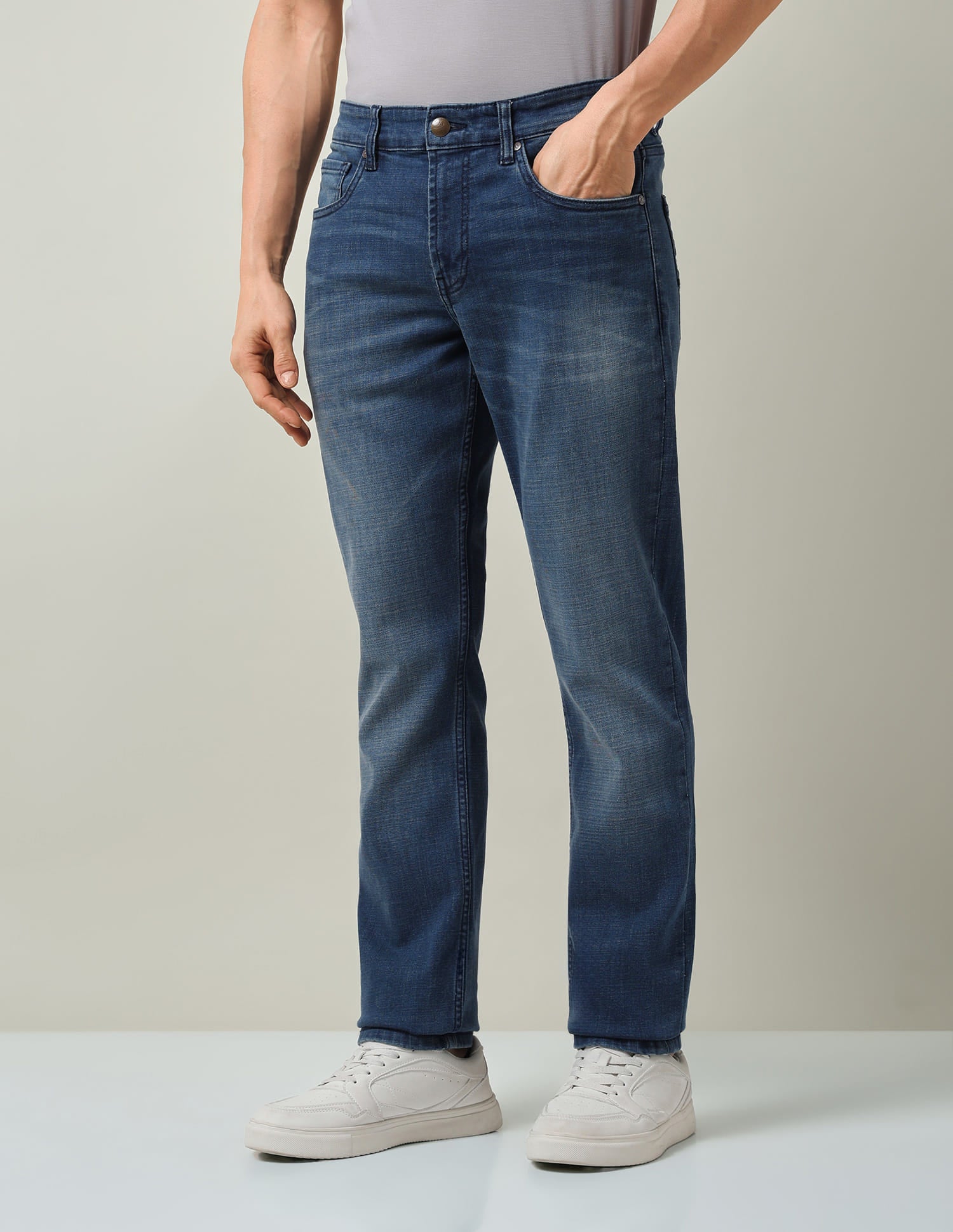 Urban Rewind Whiskered Slim Fit Jeans