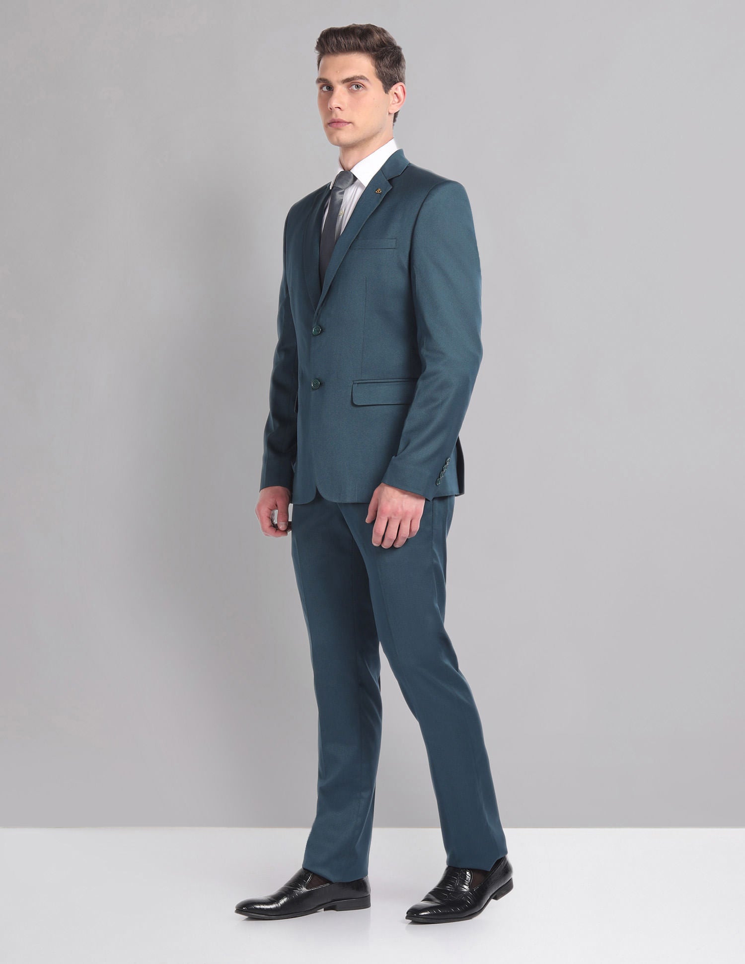 Classic Tailored Fit Sartorial Two Piece Suit