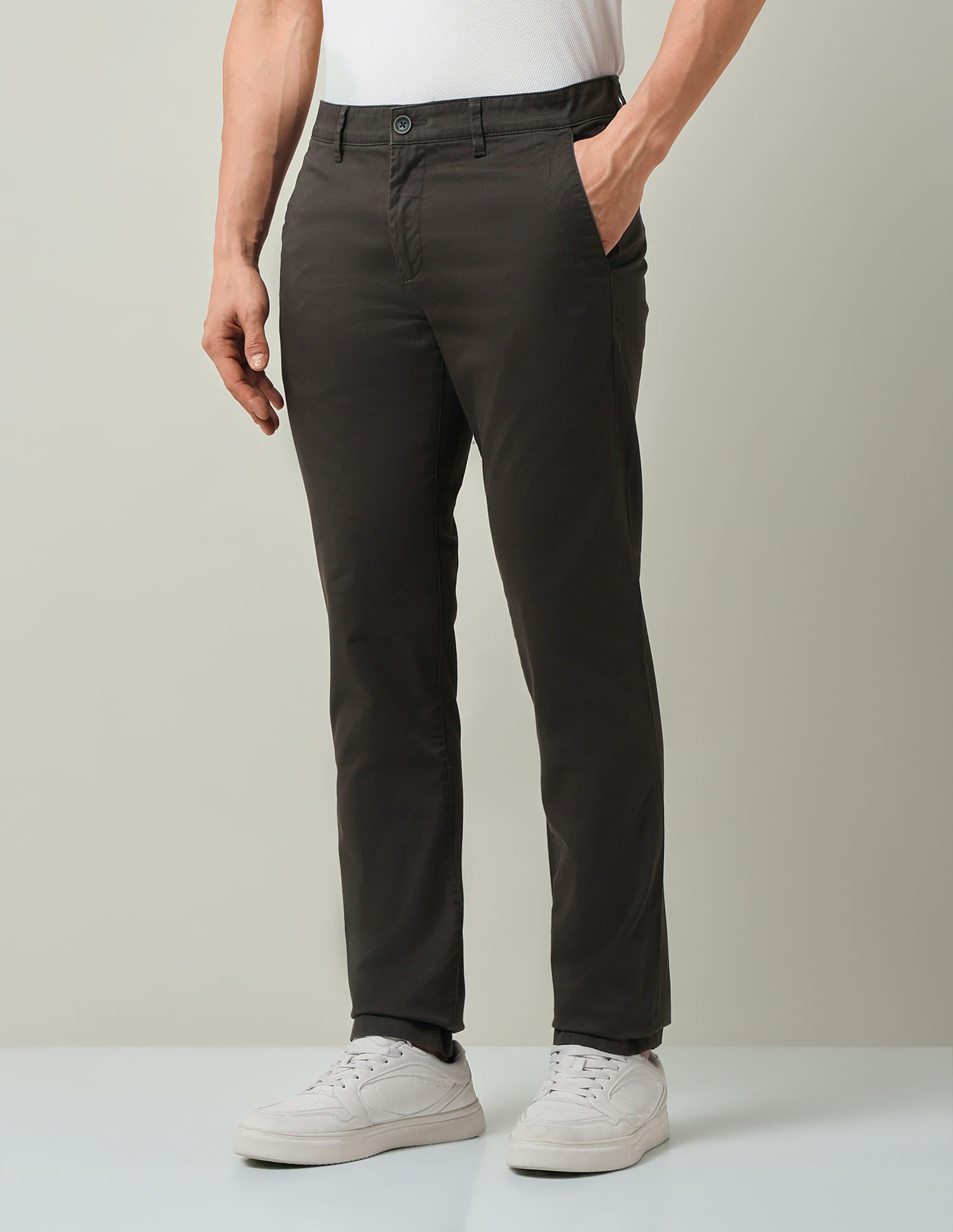 Work Essentials Solid Slim Fit Dobby Trousers