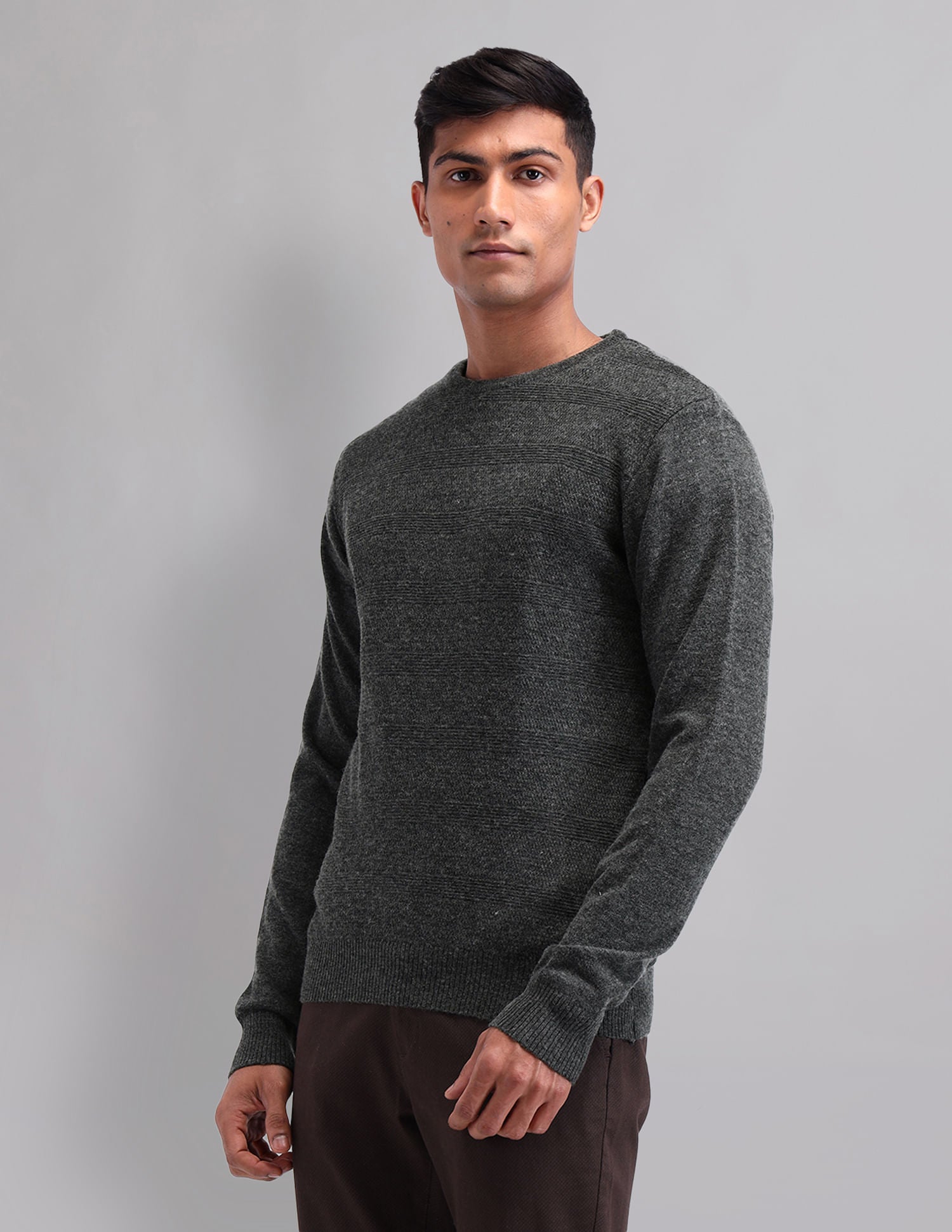 Elevated Essential Modern Slim Fit Patterned Knit Sweater