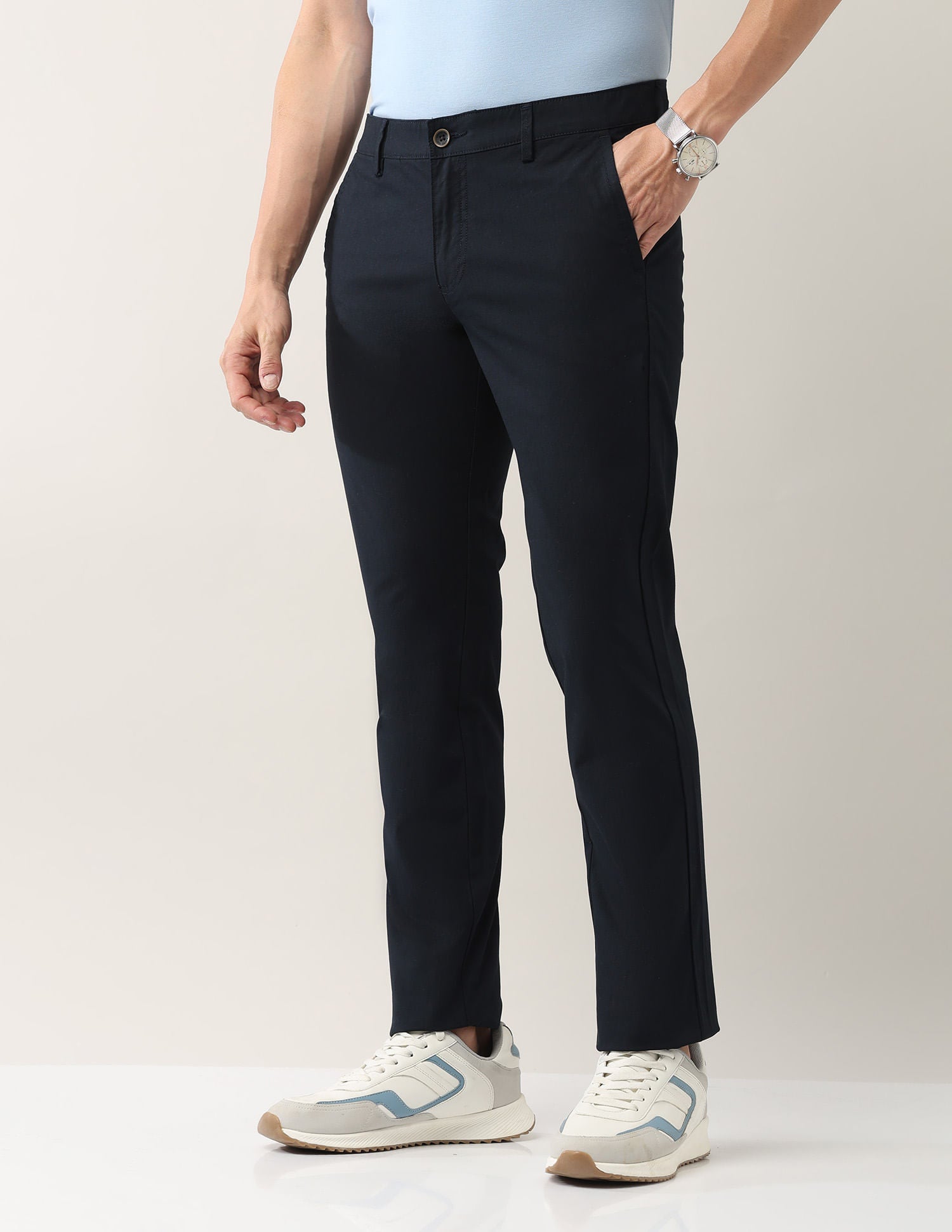 Sleek & Sophisticated Modern Slim Fit Smart Flex Chinos