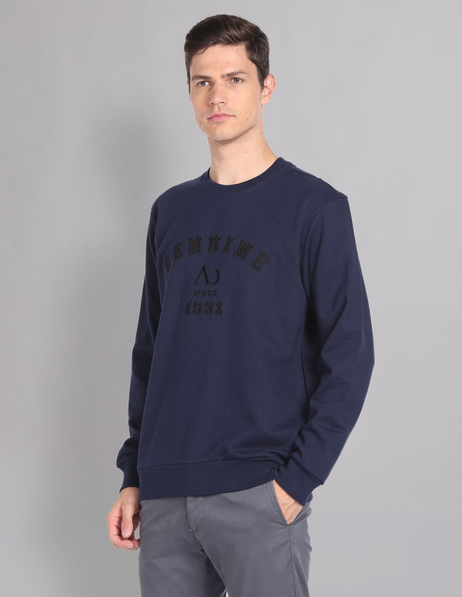 Closet Staple Pure Cotton Slim Fit Sweatshirt