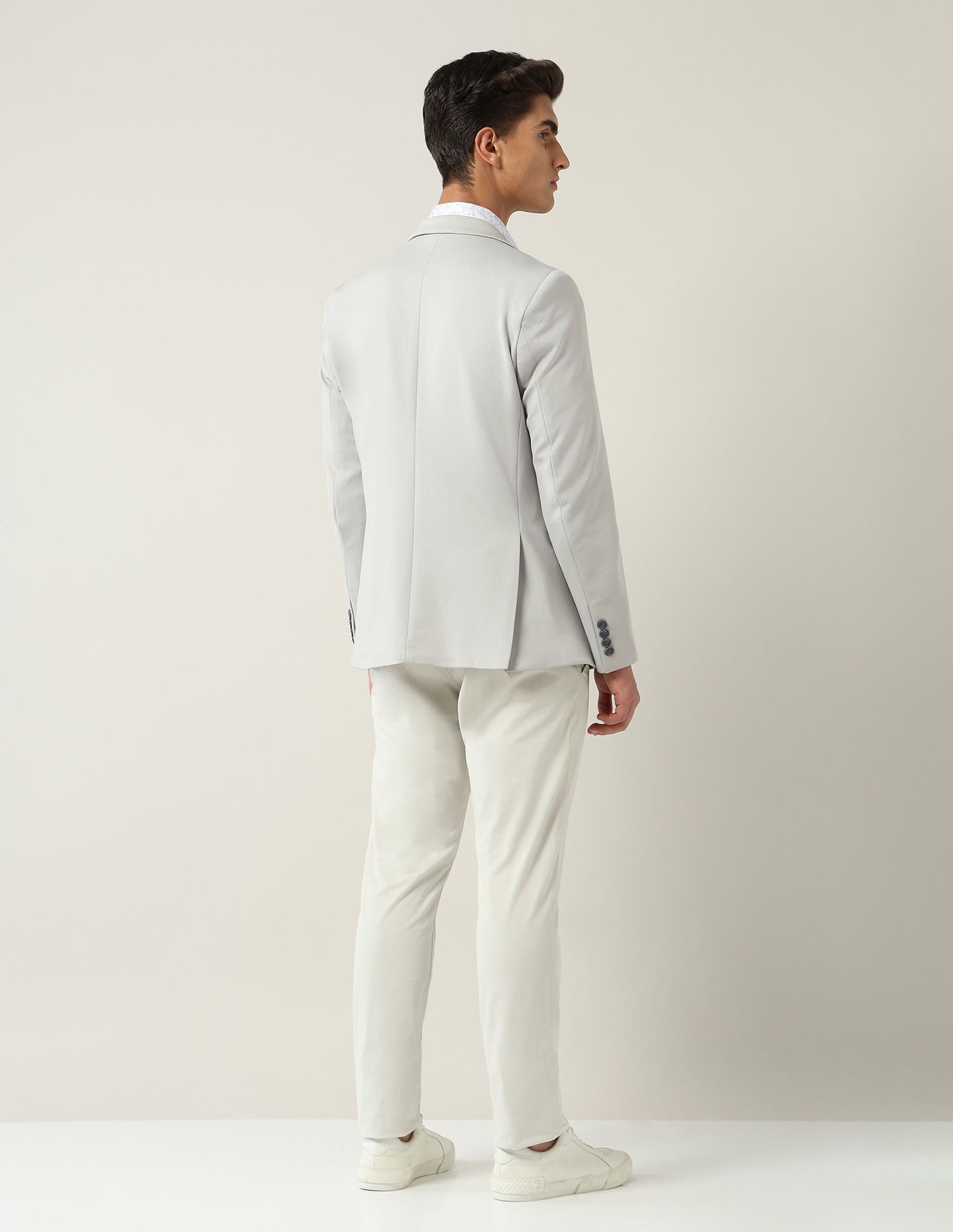 Classique Tailored Fit Dobby Blazer