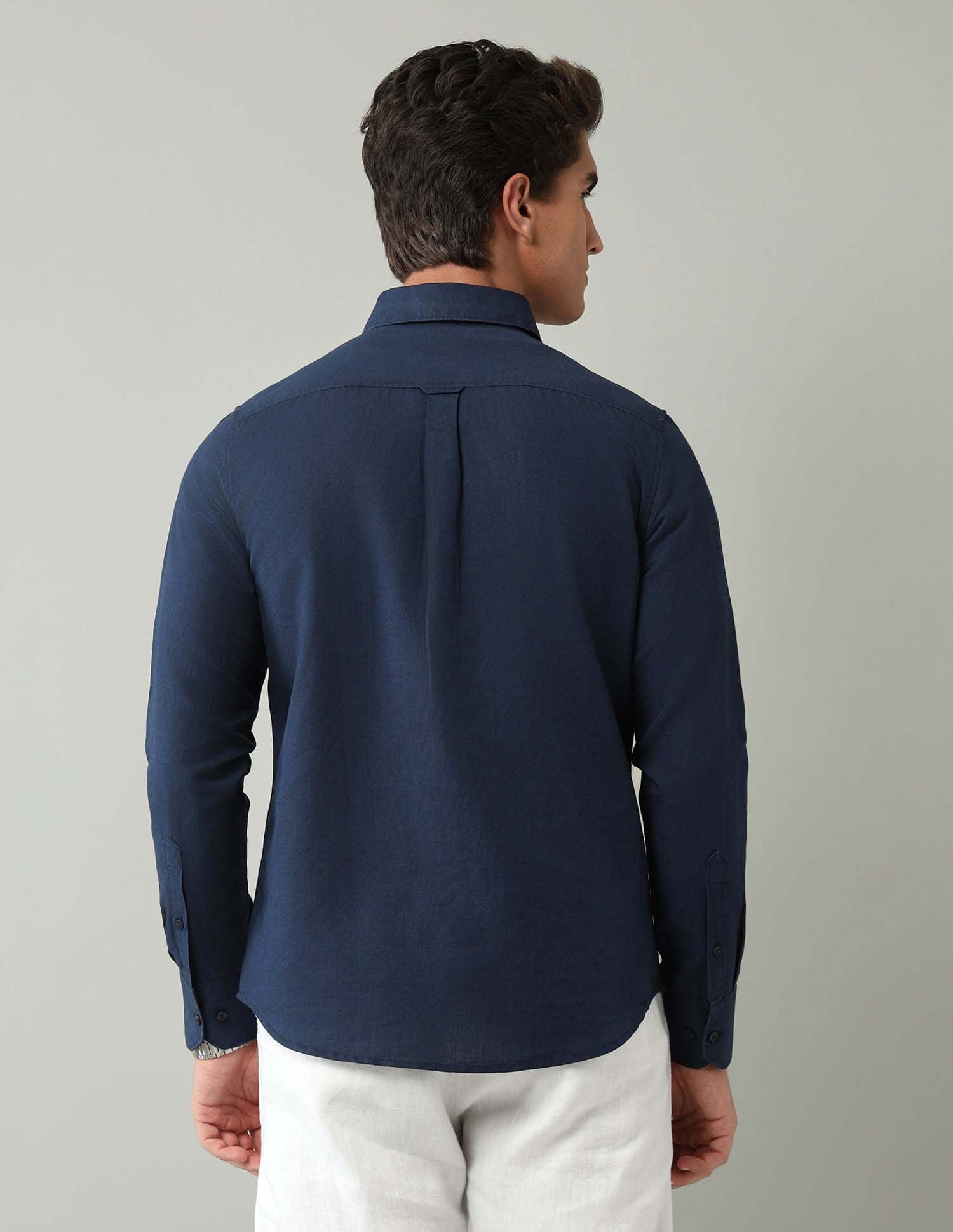 Blue Solid Modern Slim Fit Shirt