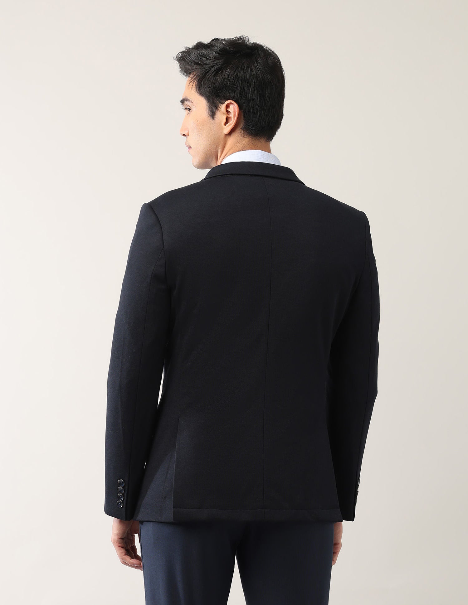Classic Tailored Fit Single-Breasted Blazers