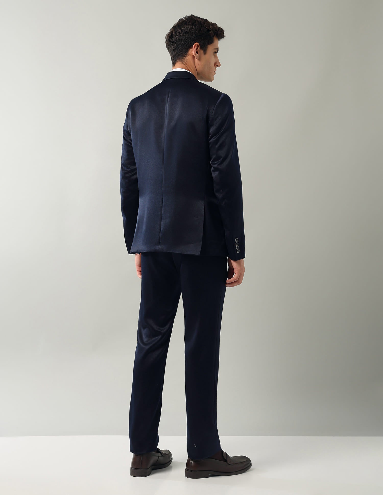 Boardroom Craft Tailored Fit Two Piece Suit